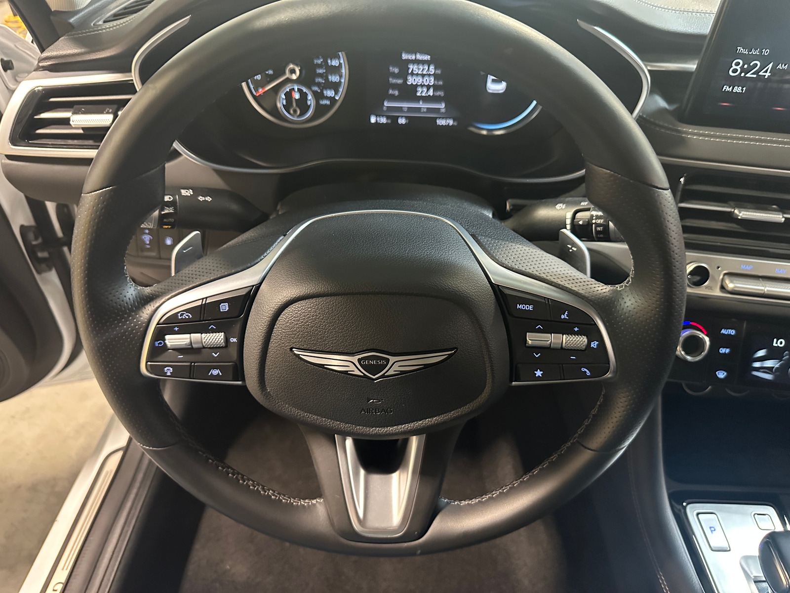 Thumbnail: 2025 Genesis G70 - 4