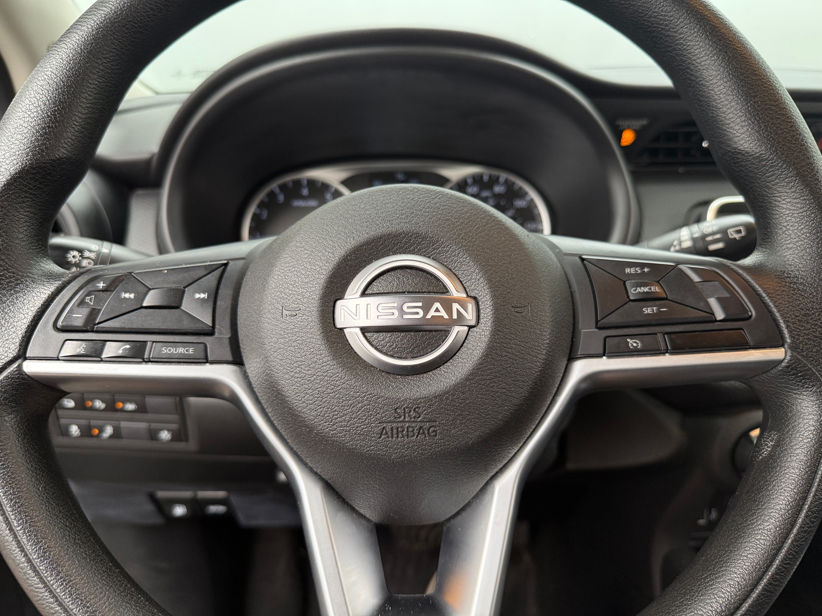 Thumbnail: 2022 Nissan Kicks - 5
