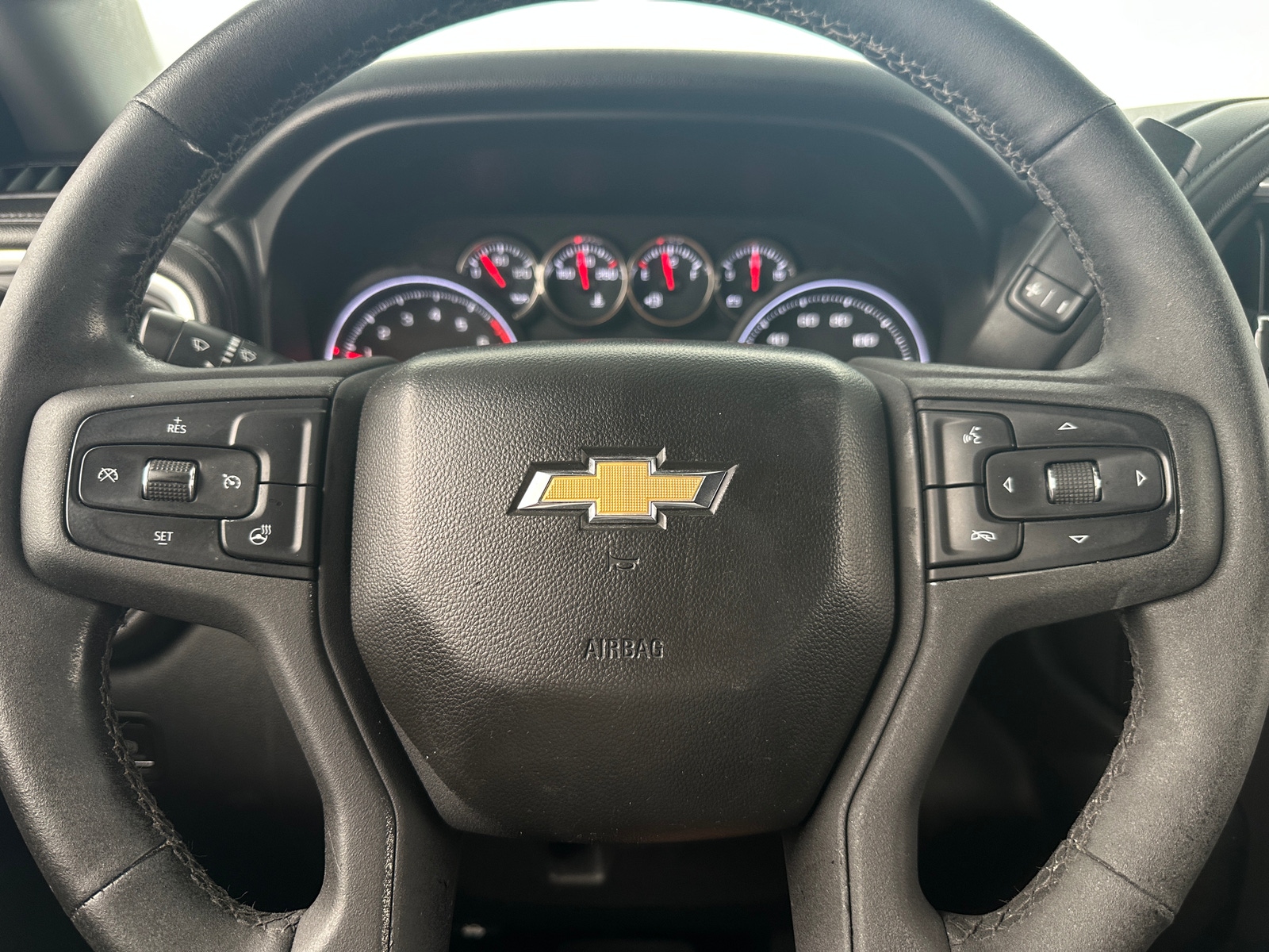 Thumbnail: 2019 Chevrolet Silverado 1500 - 5
