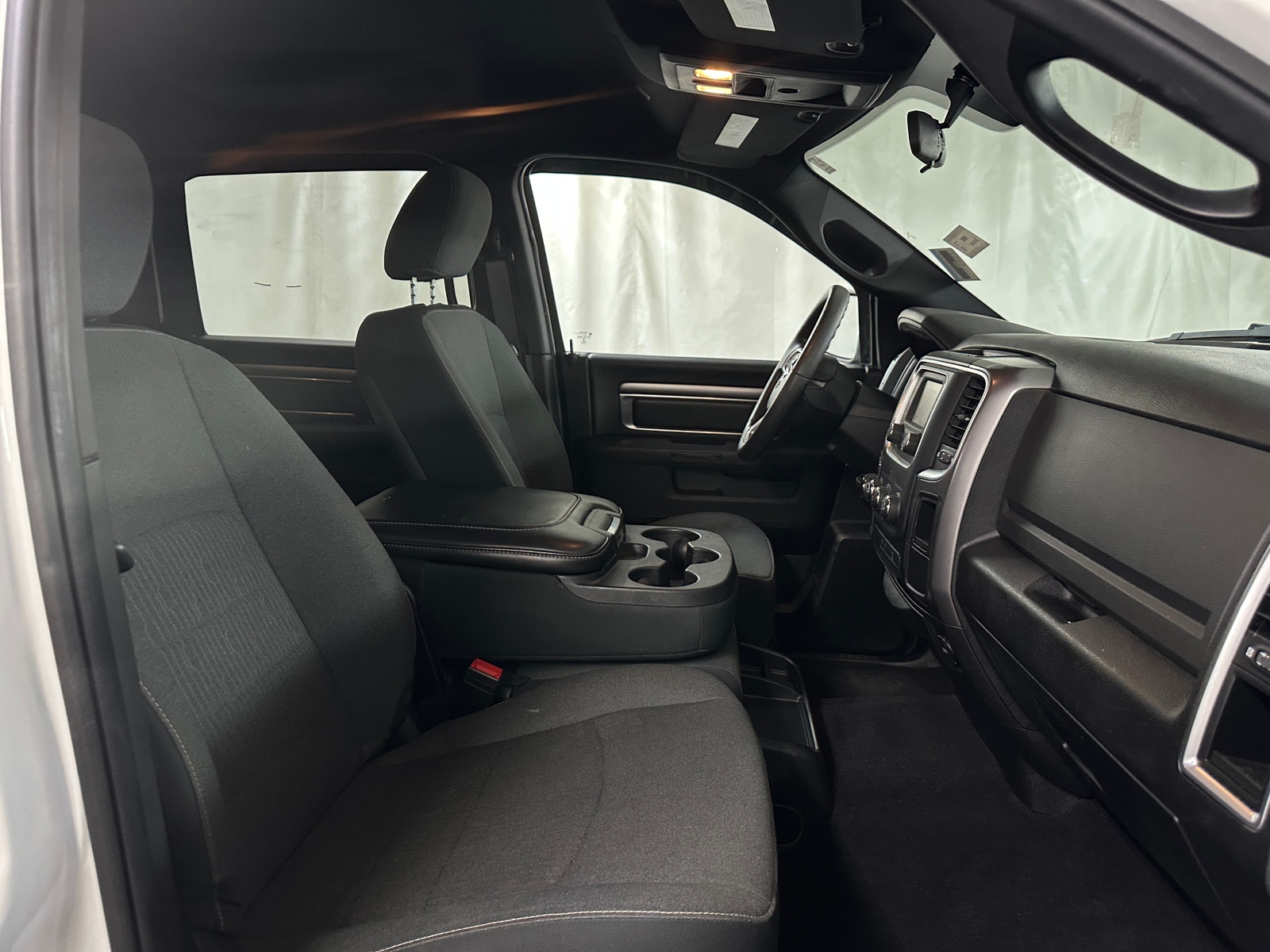 Thumbnail: 2021 RAM 1500 Classic - 2