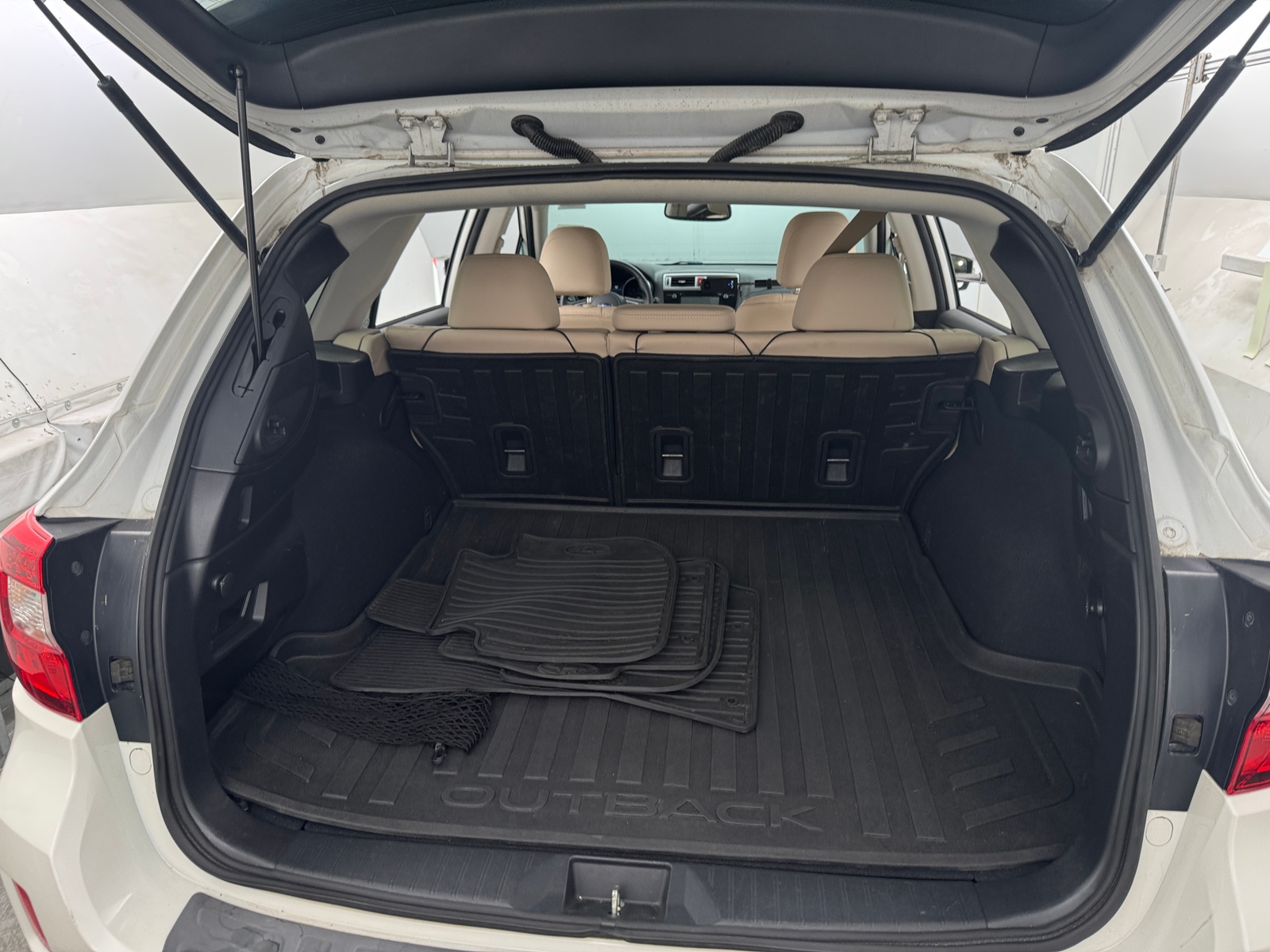 Thumbnail: 2016 Subaru Outback - 6