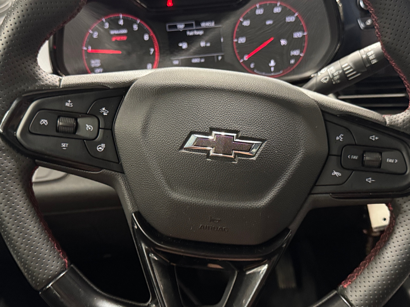 Thumbnail: 2025 Chevrolet Trax - 5