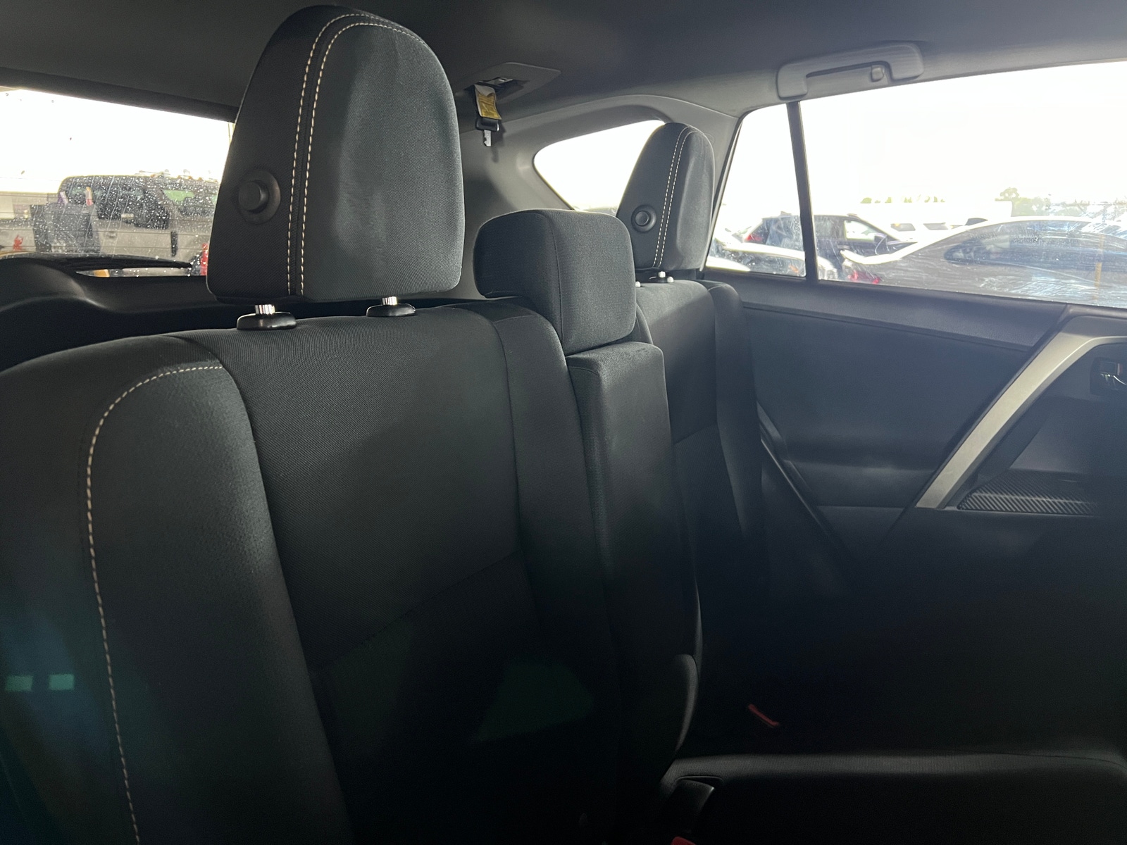 Thumbnail: 2015 Toyota RAV4 - 6