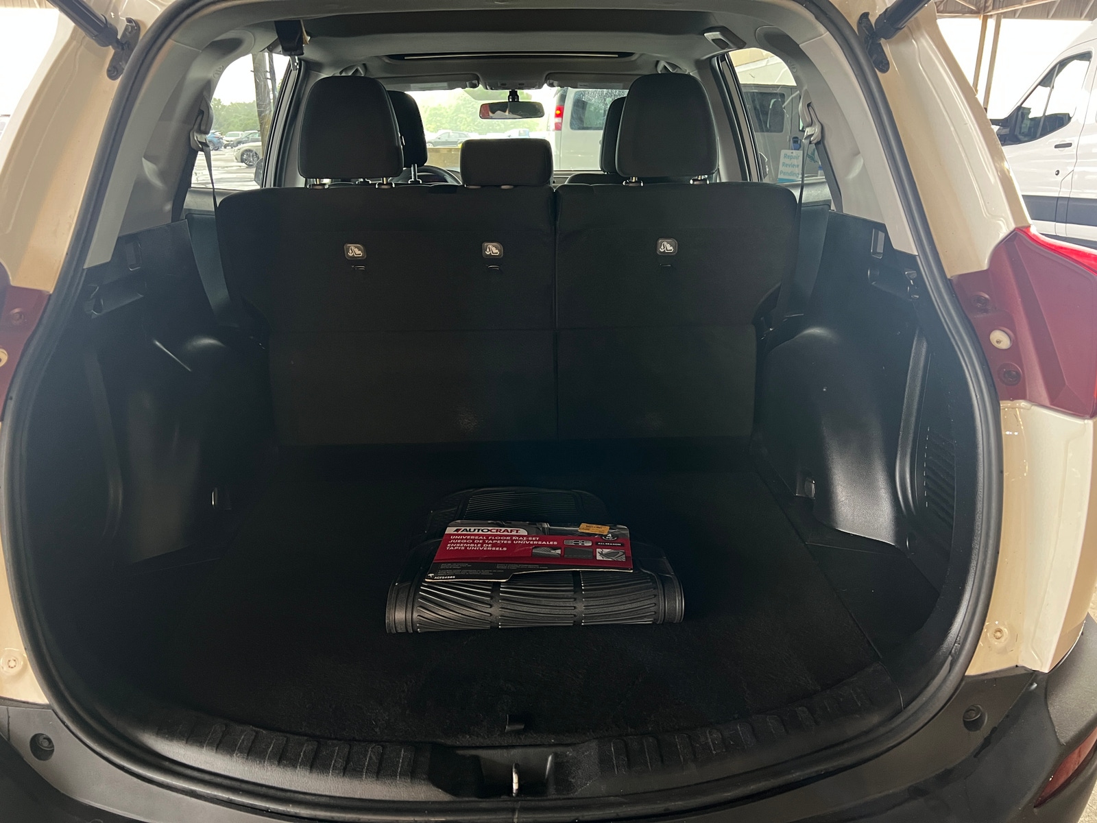 Thumbnail: 2015 Toyota RAV4 - 7