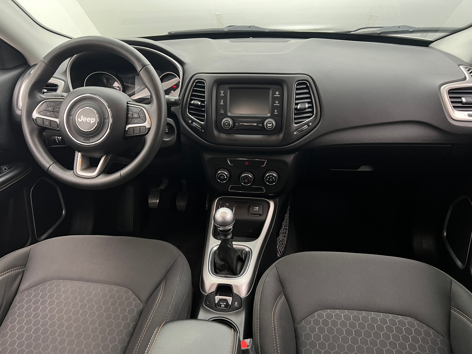 Thumbnail: 2018 Jeep Compass - 3