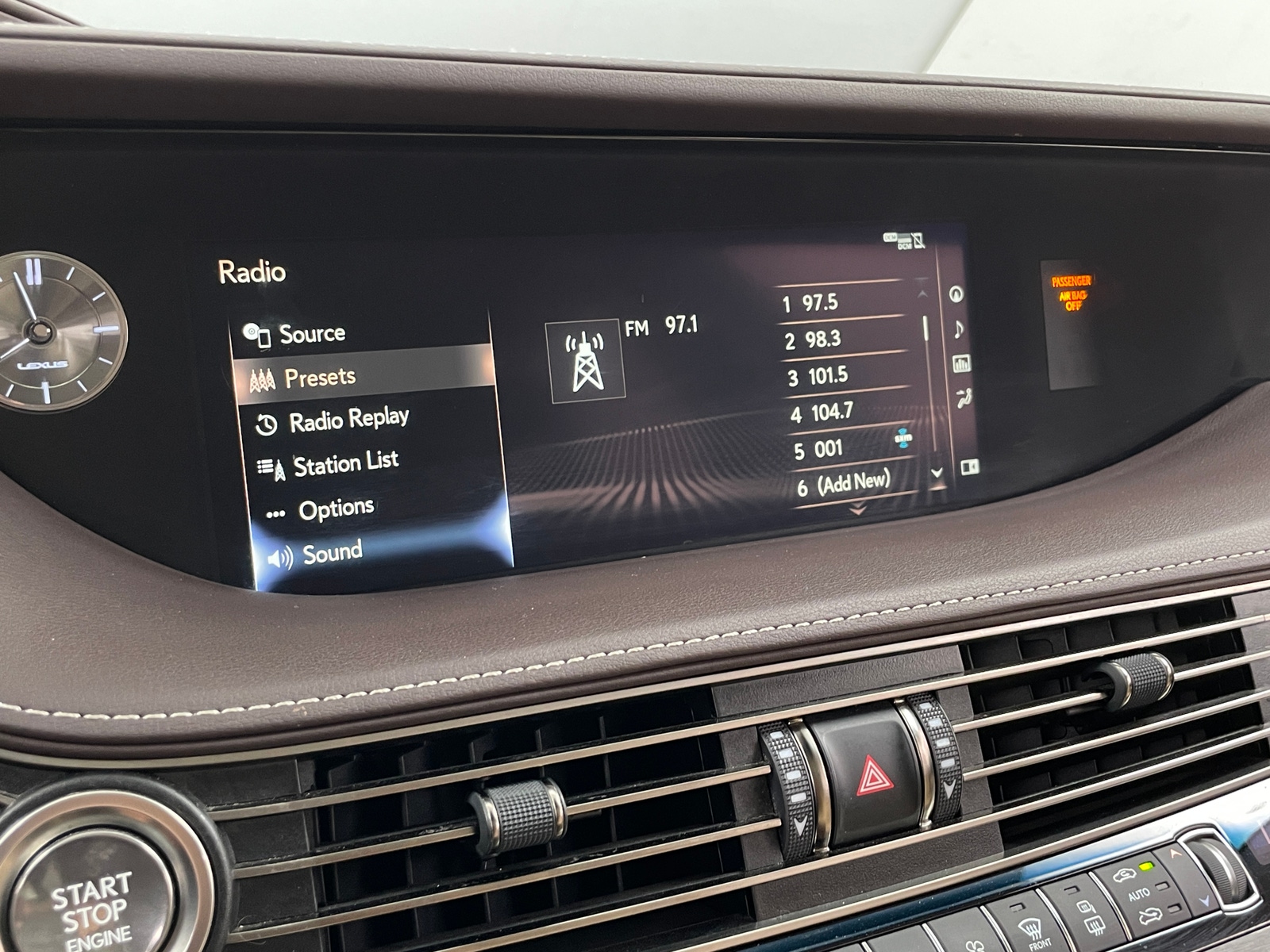 Thumbnail: 2018 Lexus LS - 4