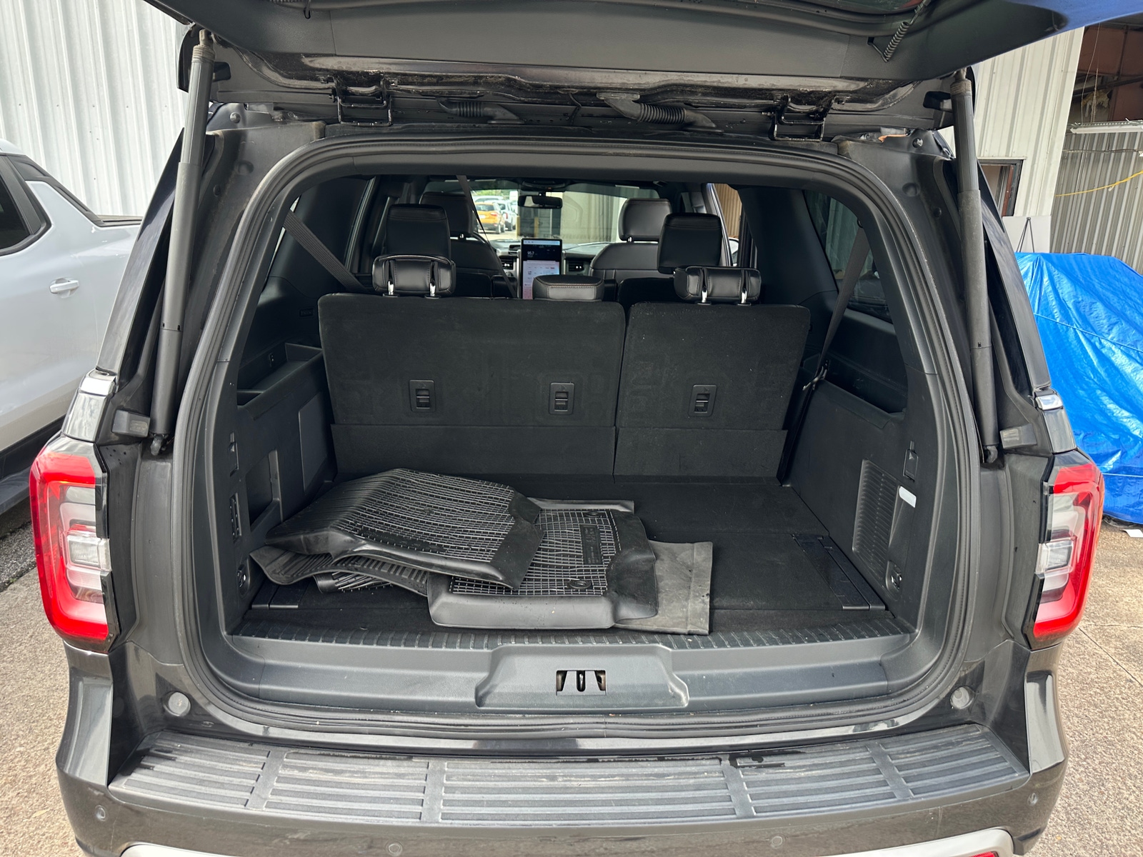 Thumbnail: 2023 Ford Expedition MAX - 7