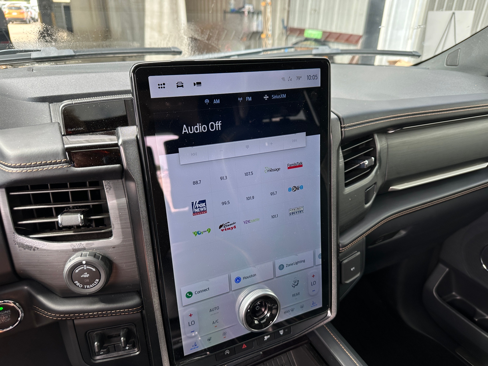 Thumbnail: 2023 Ford Expedition MAX - 4