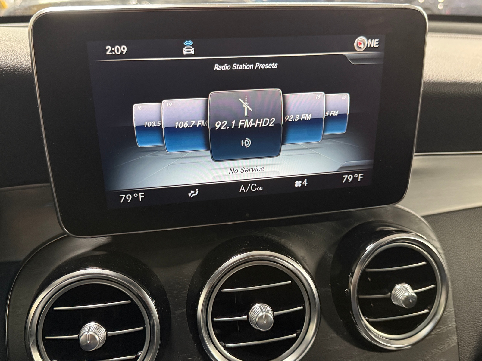 Thumbnail: 2019 Mercedes-Benz GLC - 3