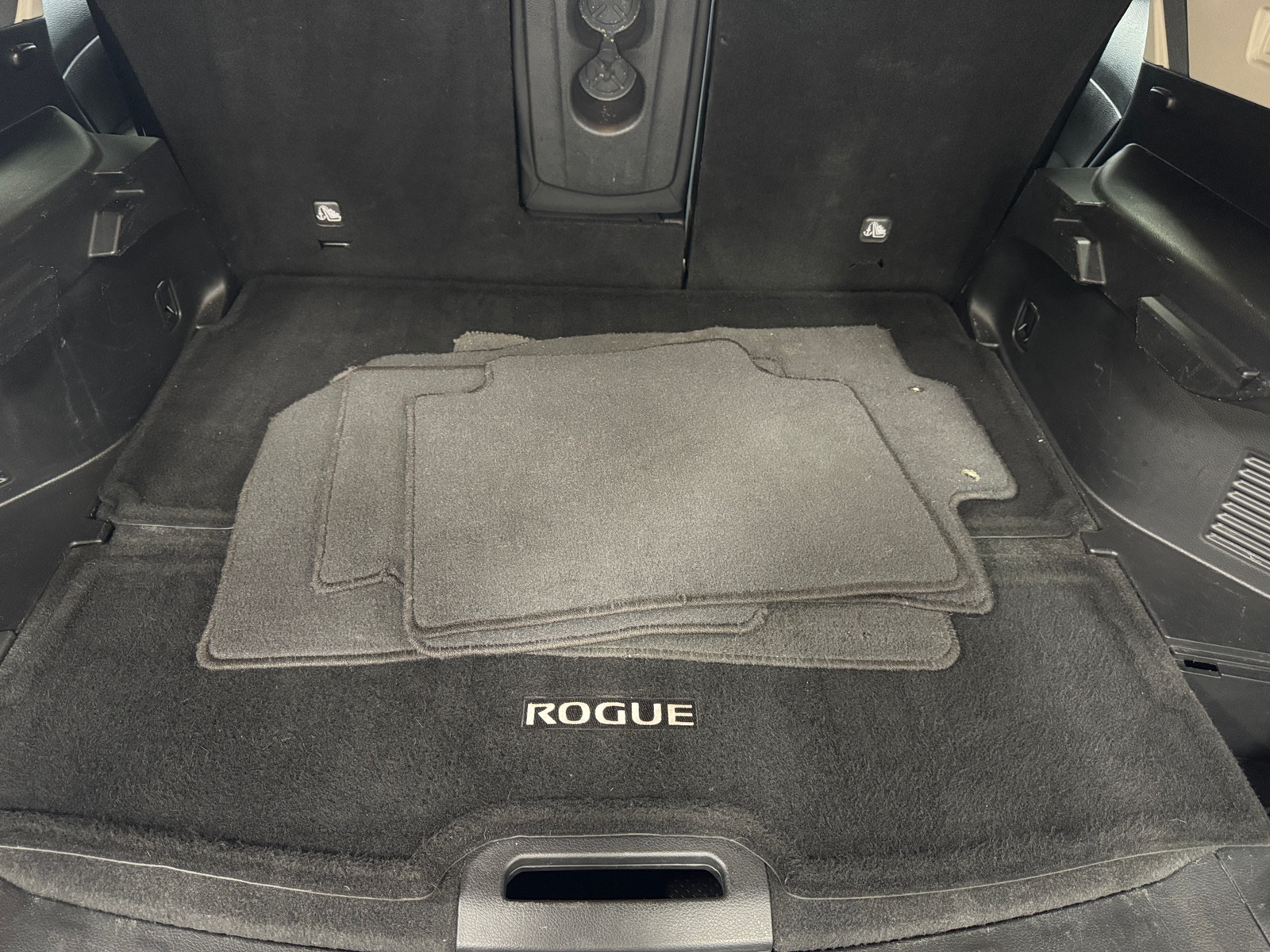 Thumbnail: 2018 Nissan Rogue - 7