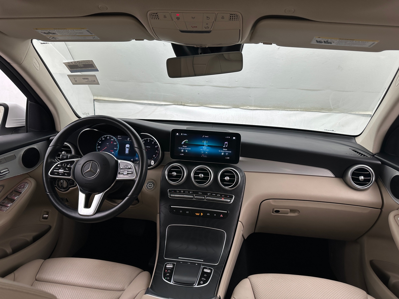 Thumbnail: 2022 Mercedes-Benz GLC - 2