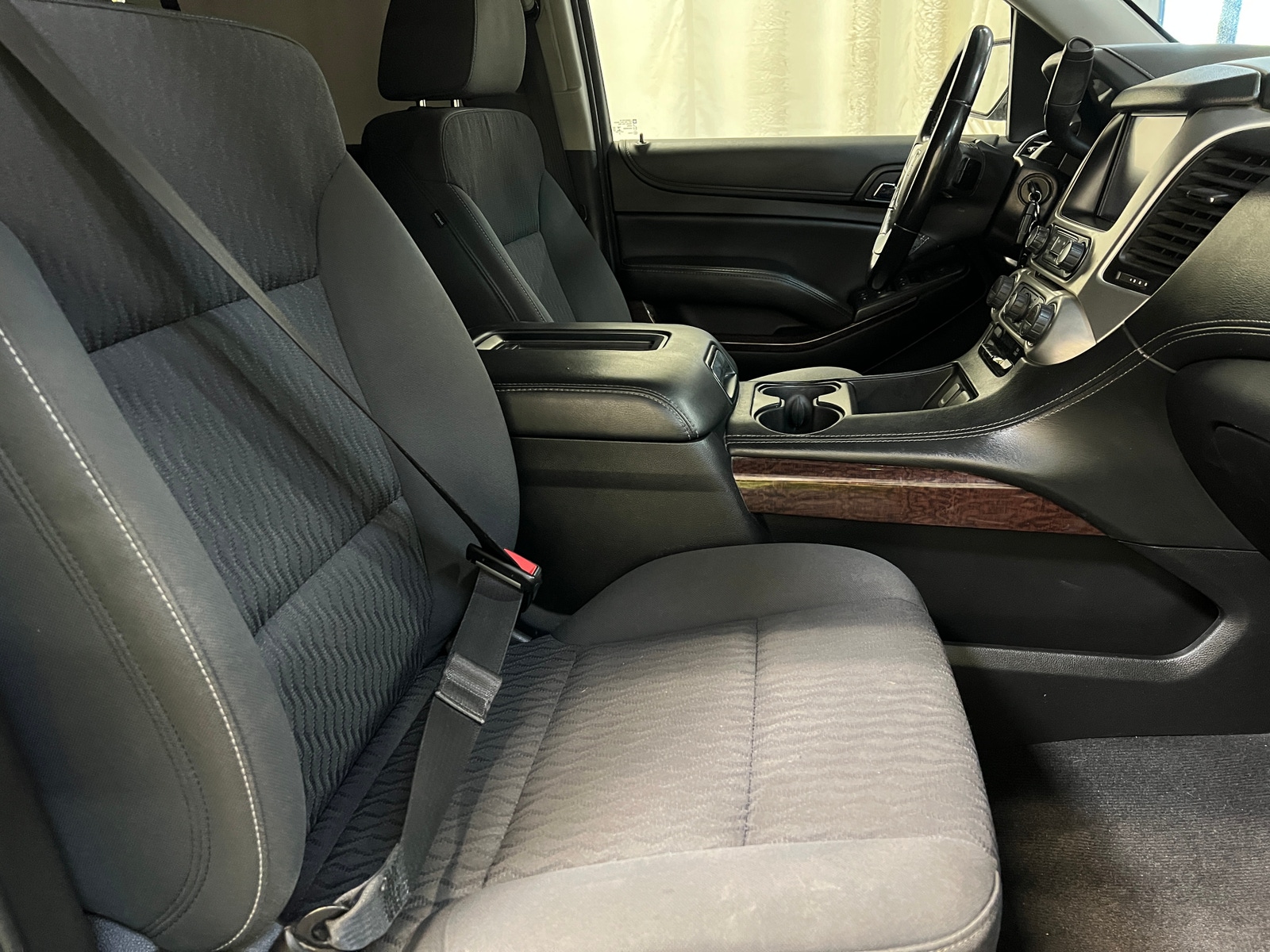 Thumbnail: 2019 GMC Yukon XL - 2