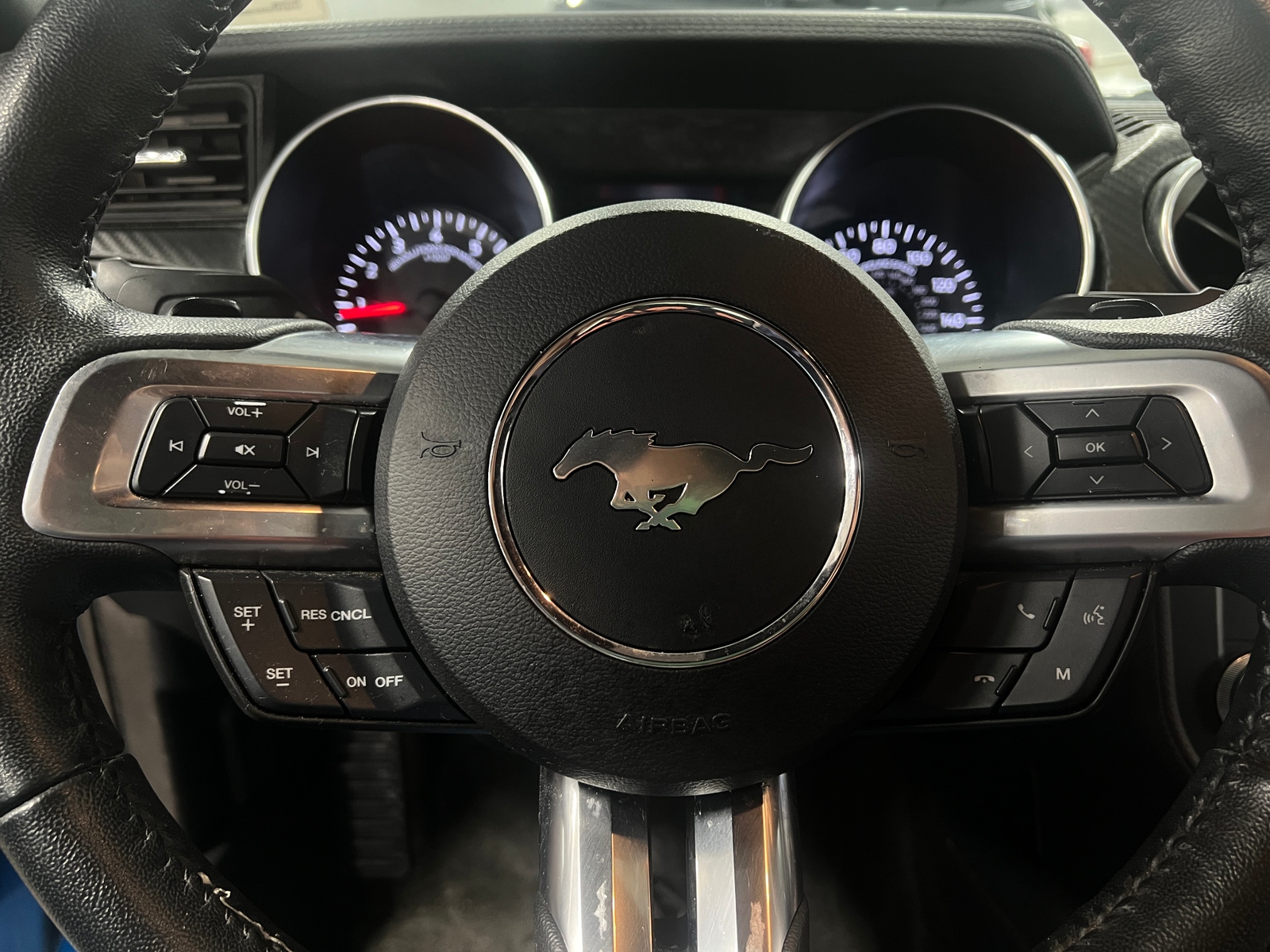 Thumbnail: 2019 Ford Mustang - 4