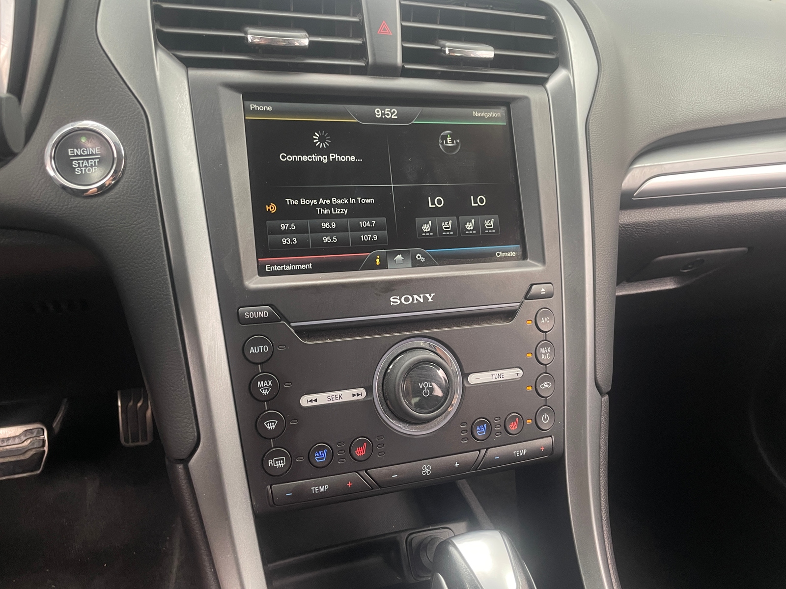 Thumbnail: 2016 Ford Fusion - 3