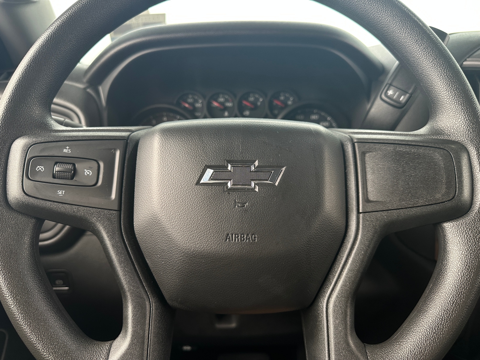 Thumbnail: 2019 Chevrolet Silverado 1500 - 5