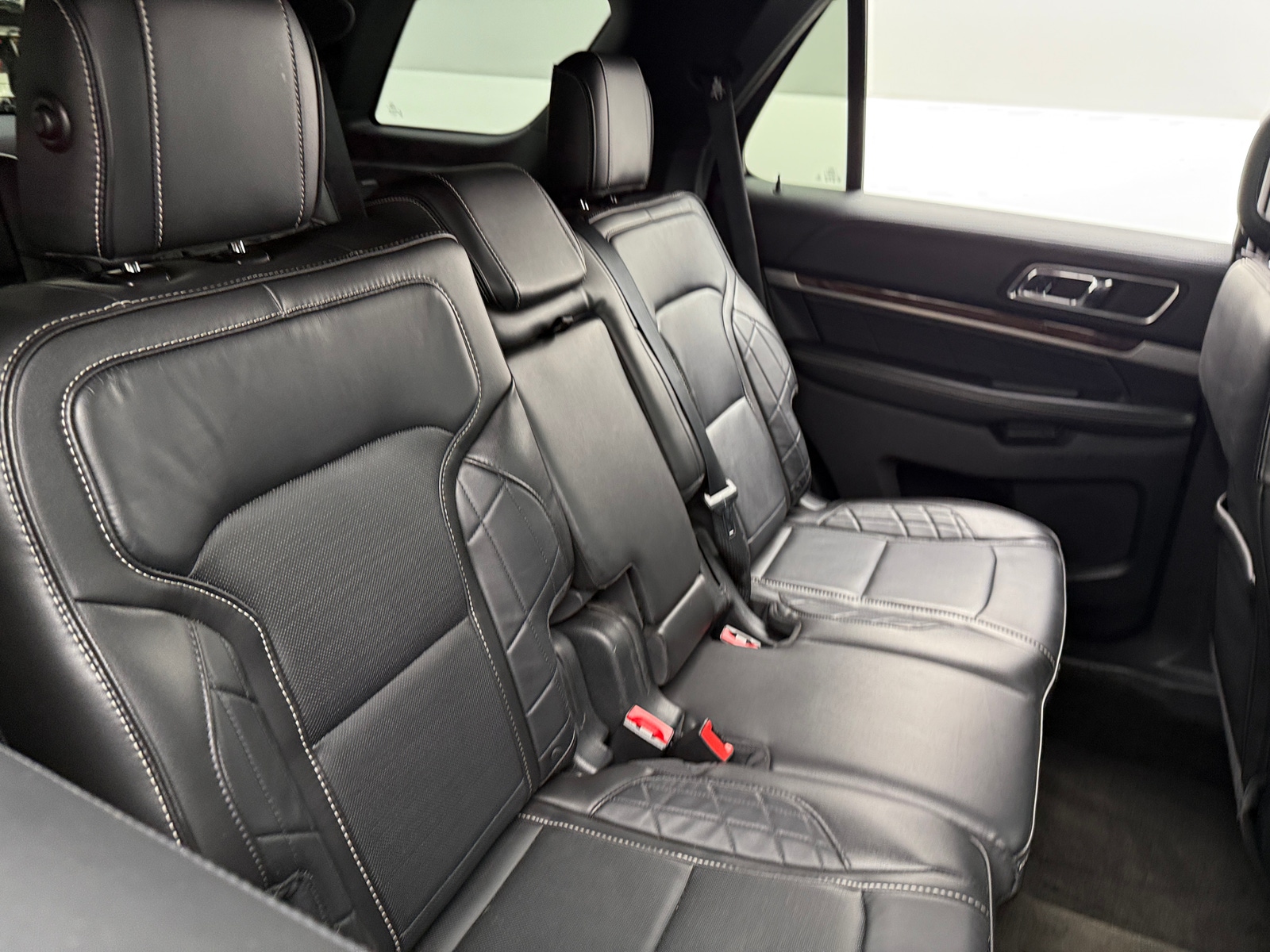 Thumbnail: 2018 Ford Explorer - 5