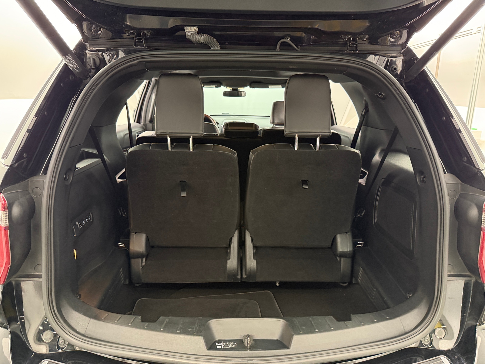 Thumbnail: 2018 Ford Explorer - 6