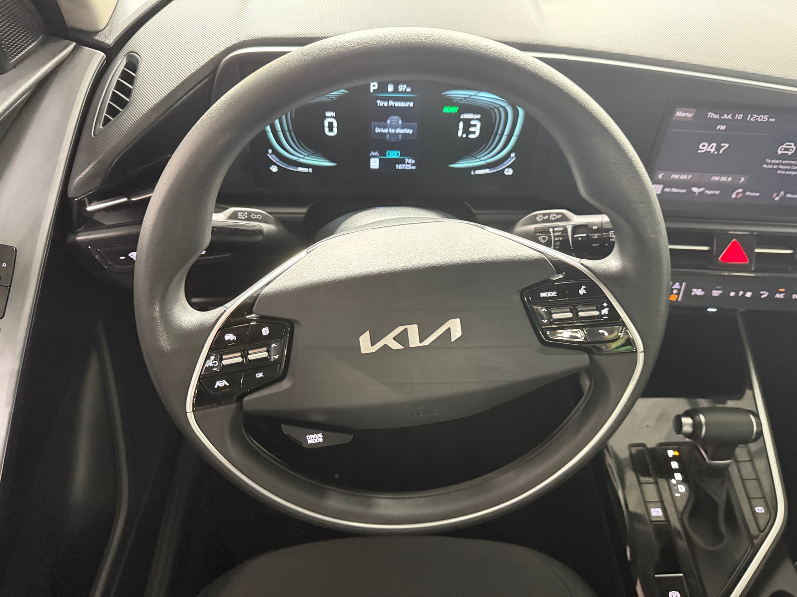 Thumbnail: 2024 Kia Niro - 5