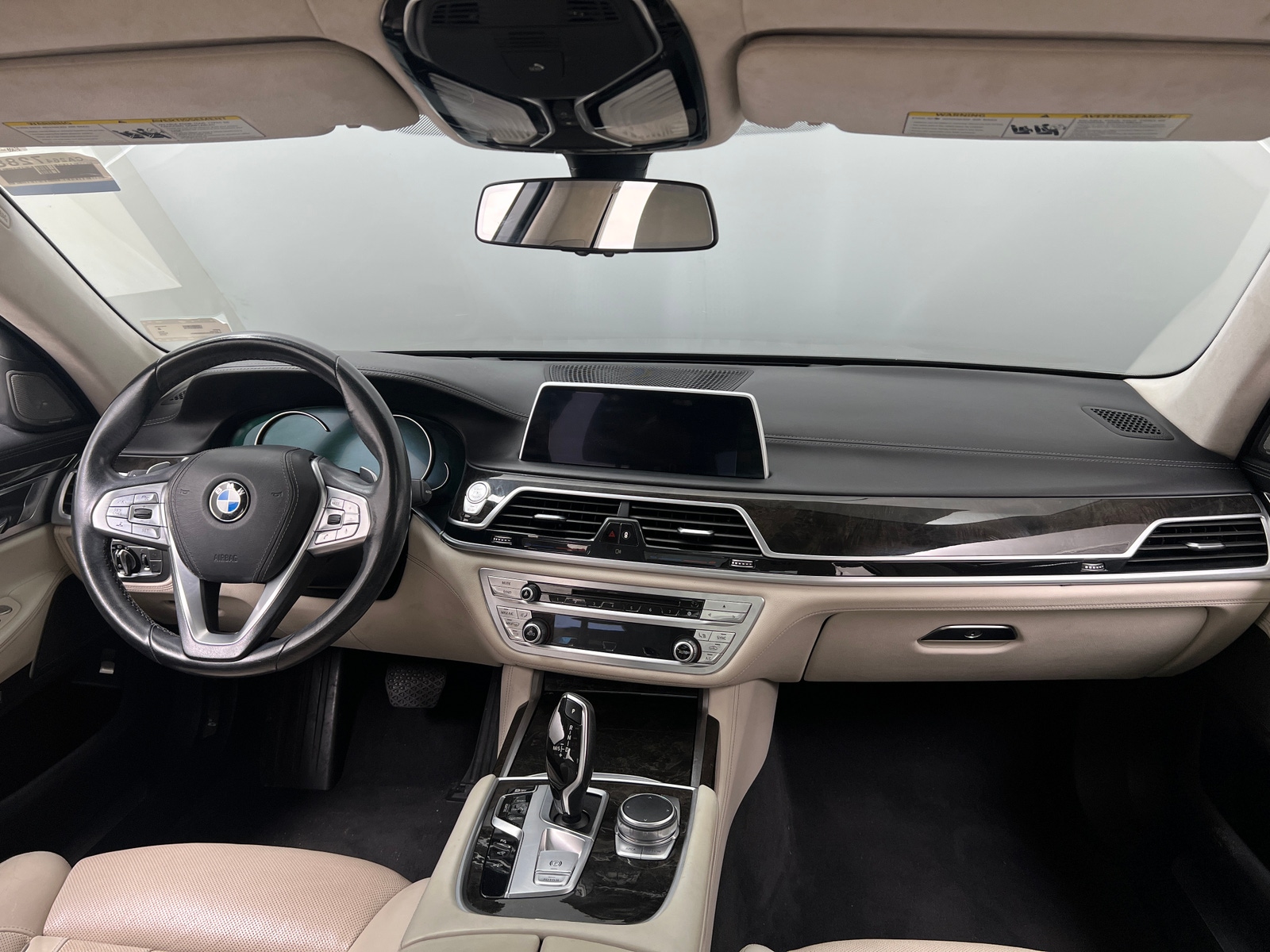 Thumbnail: 2016 BMW 7 Series - 3