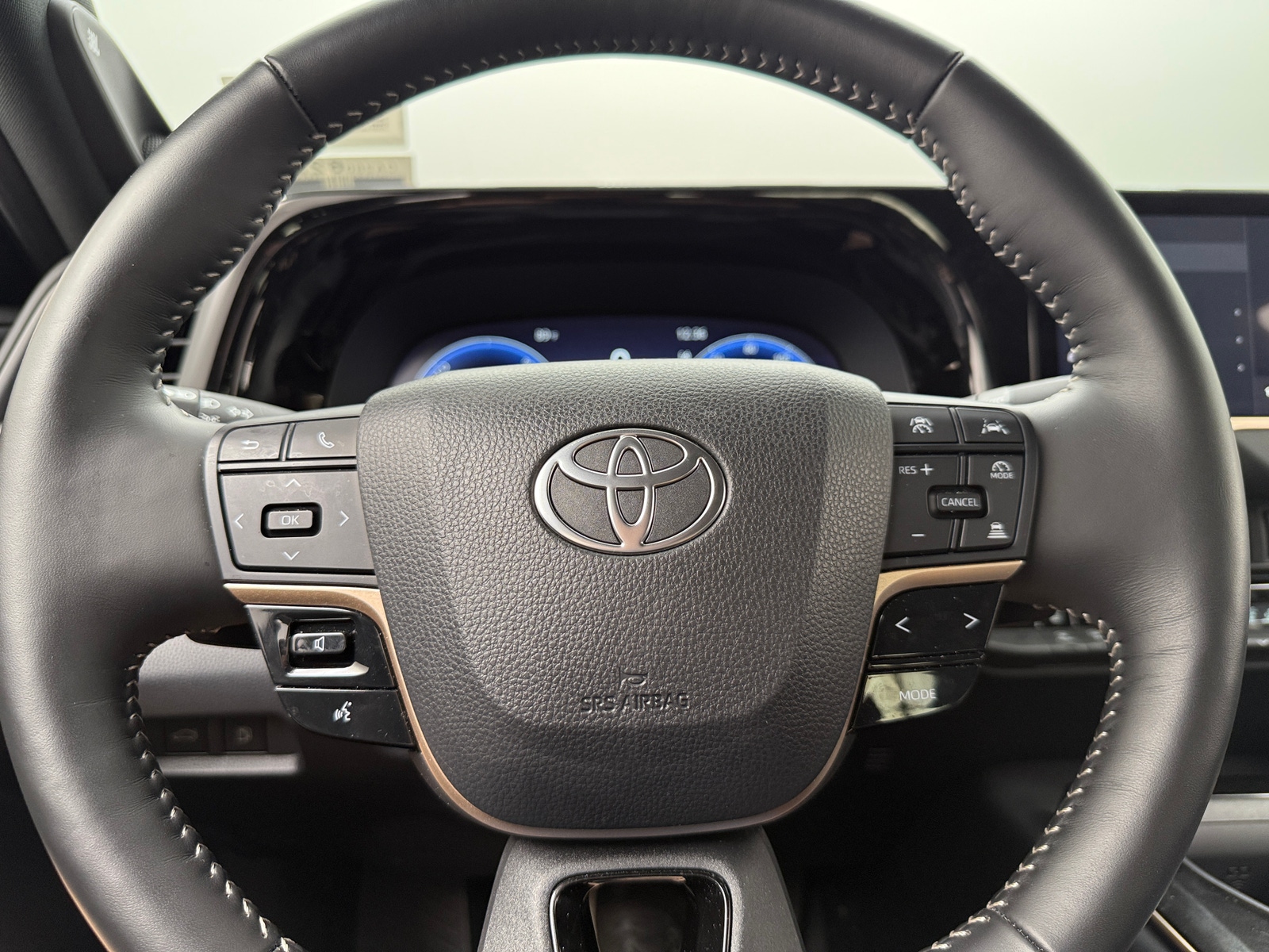 Thumbnail: 2025 Toyota Crown - 4
