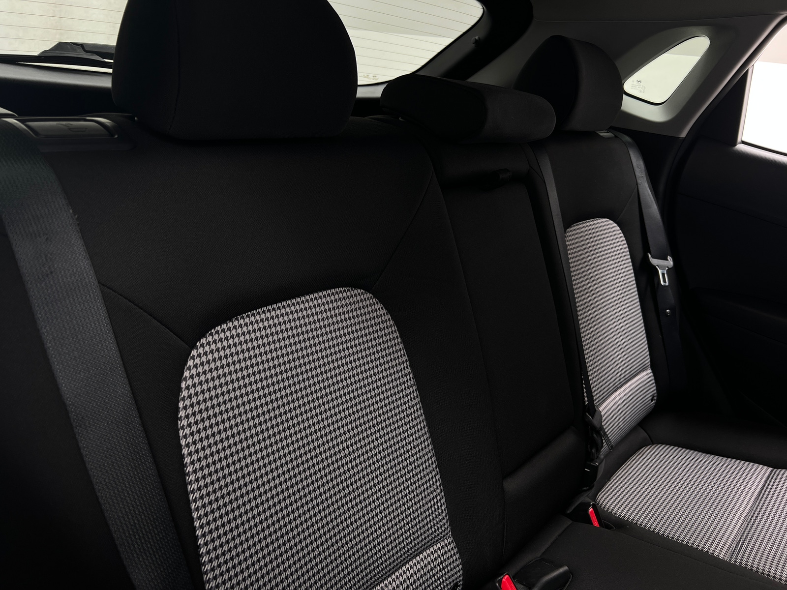 Thumbnail: 2021 Hyundai Kona - 6