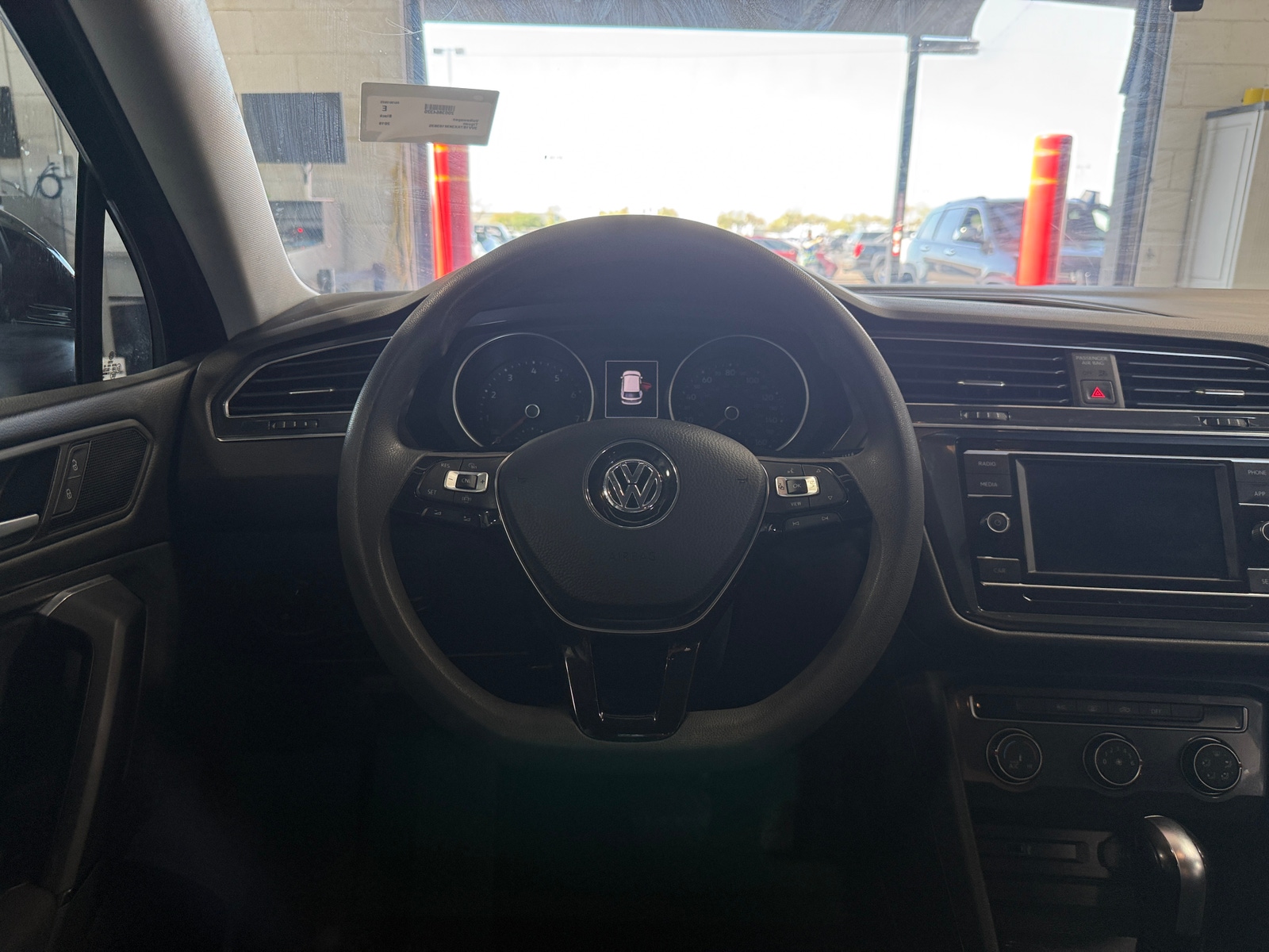 Thumbnail: 2019 Volkswagen Tiguan - 5