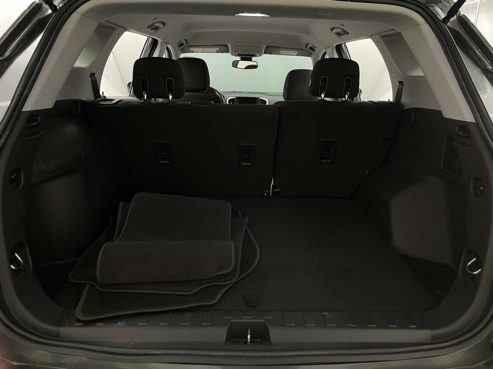 Thumbnail: 2020 GMC Terrain - 7