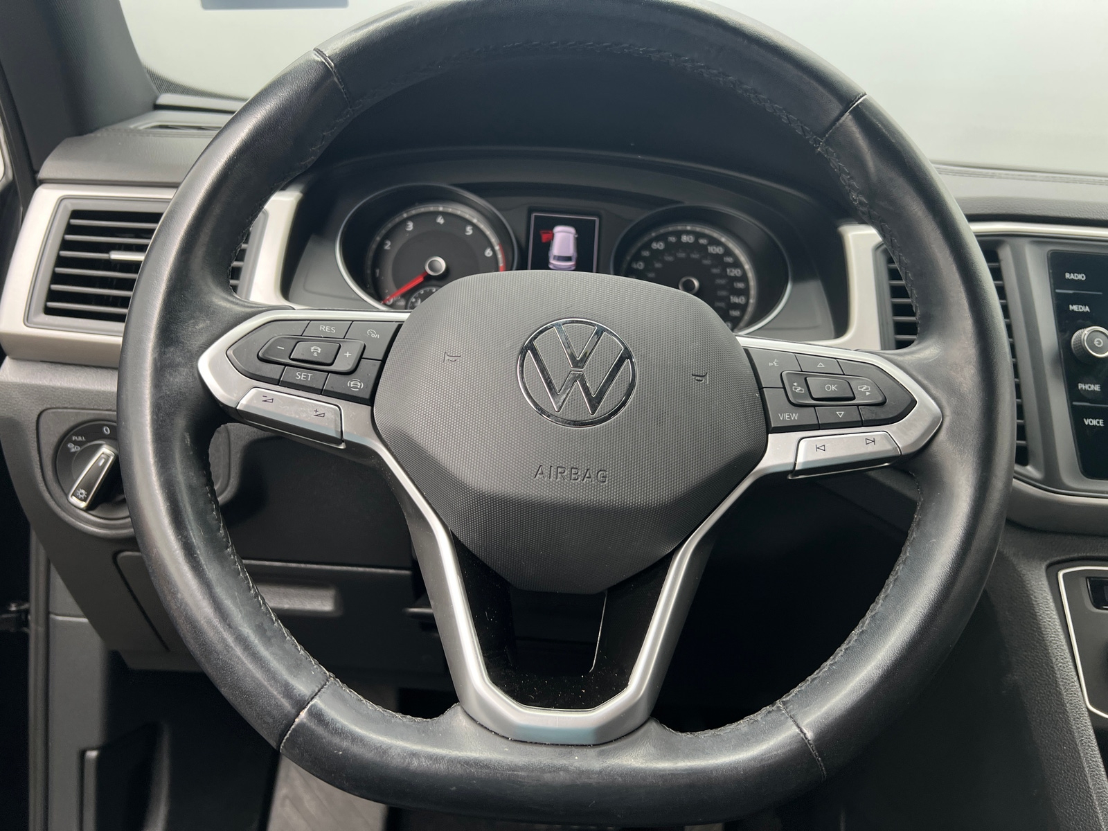Thumbnail: 2020 Volkswagen Atlas - 4