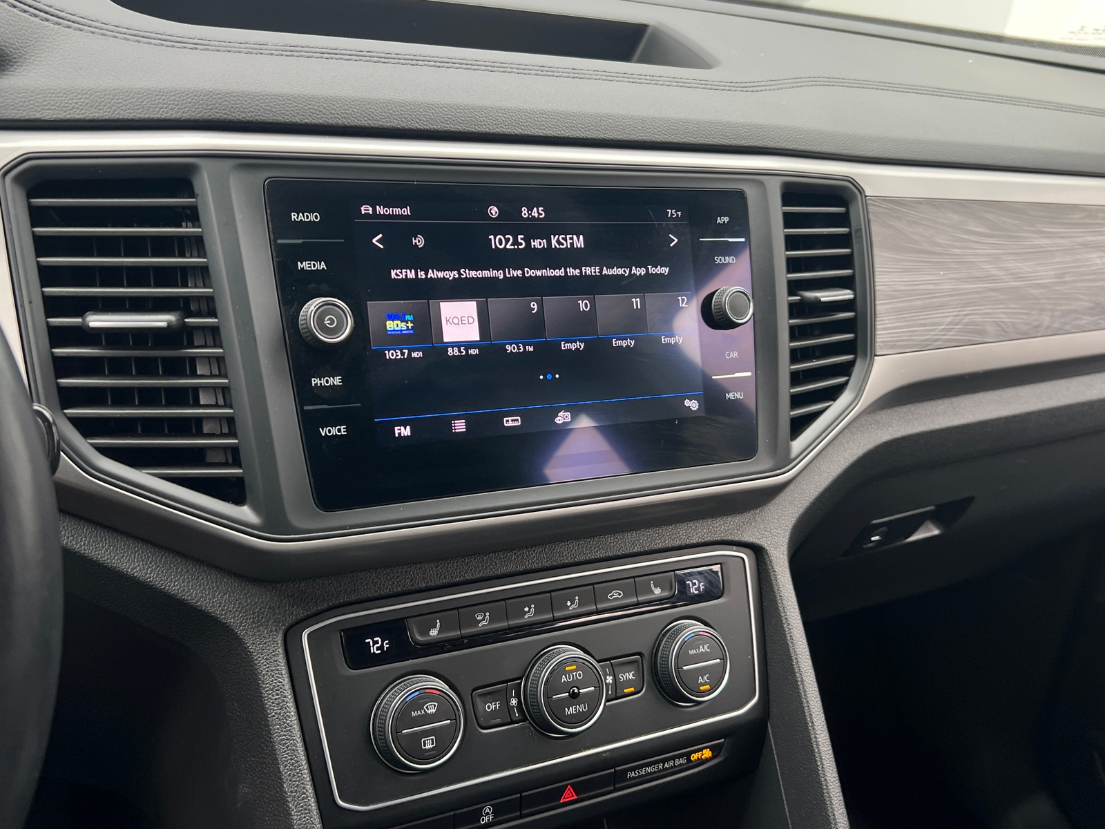 Thumbnail: 2020 Volkswagen Atlas - 3