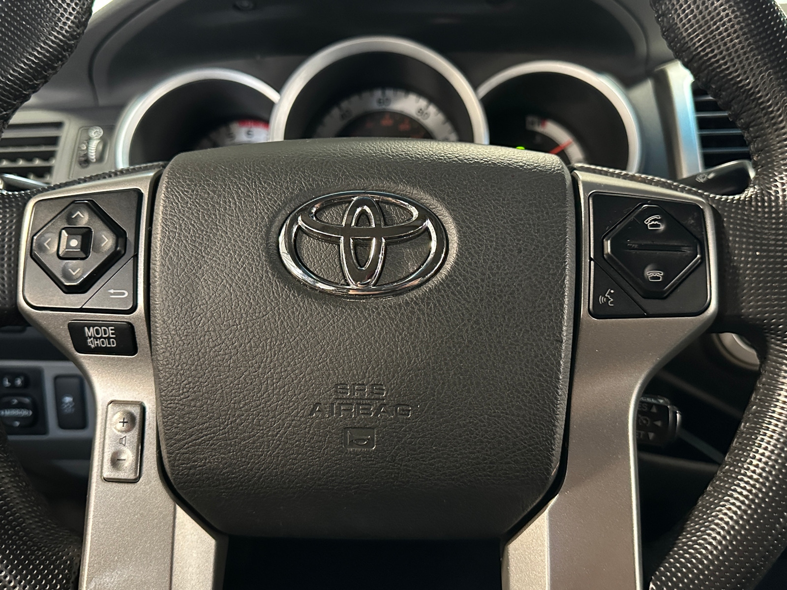 Thumbnail: 2014 Toyota Tacoma - 5