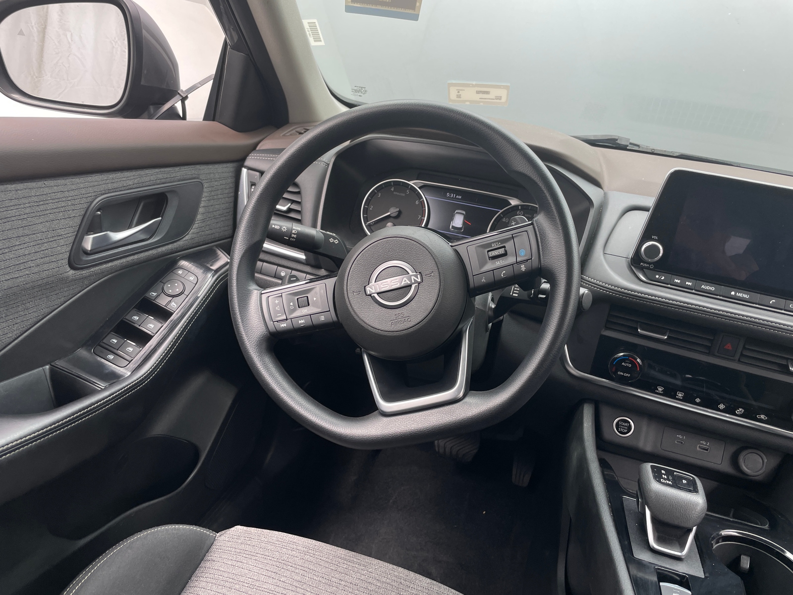Thumbnail: 2023 Nissan Rogue - 5