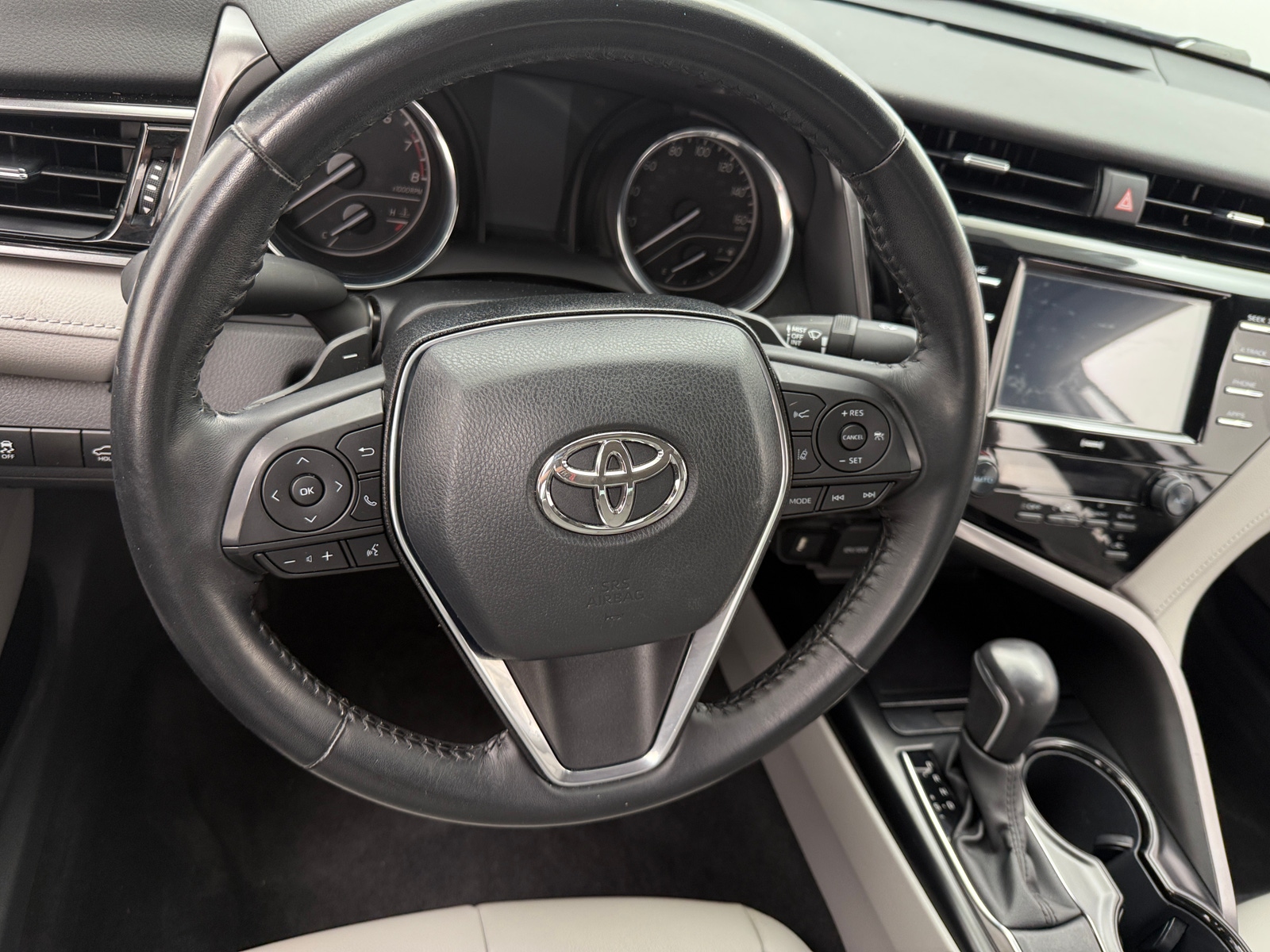 Thumbnail: 2020 Toyota Camry - 4