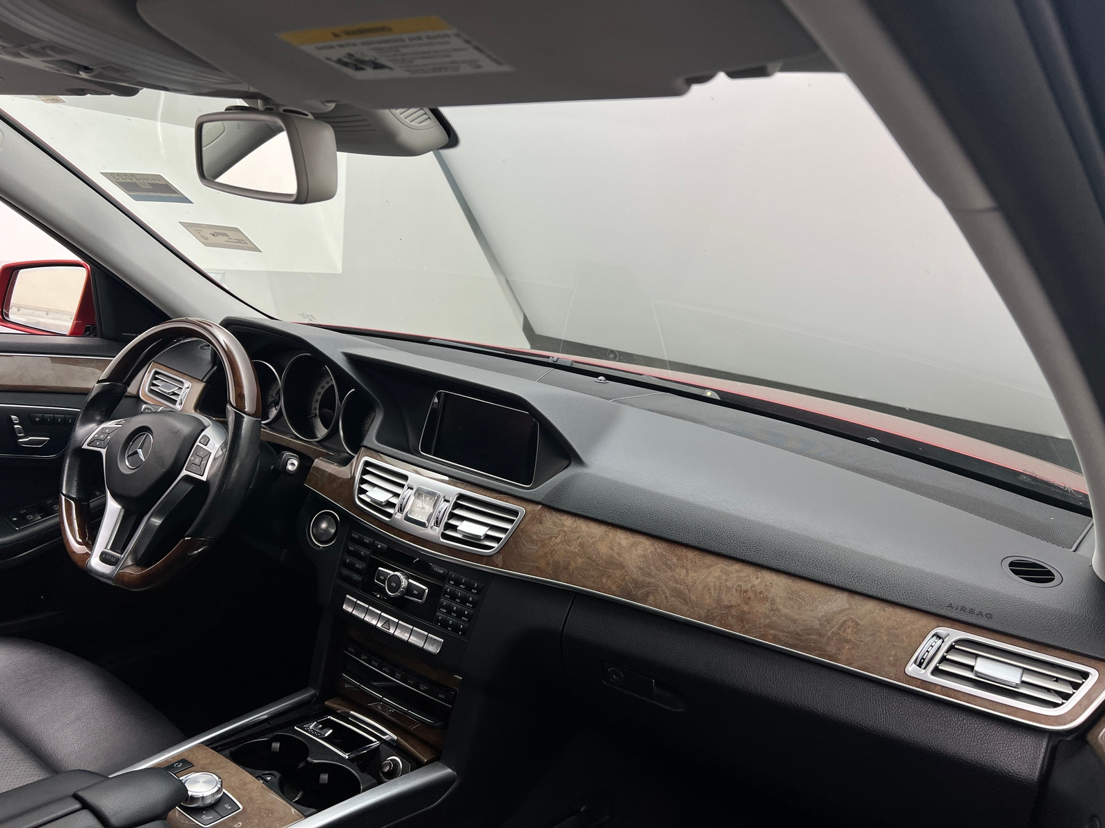 Thumbnail: 2014 Mercedes-Benz E-Class - 2