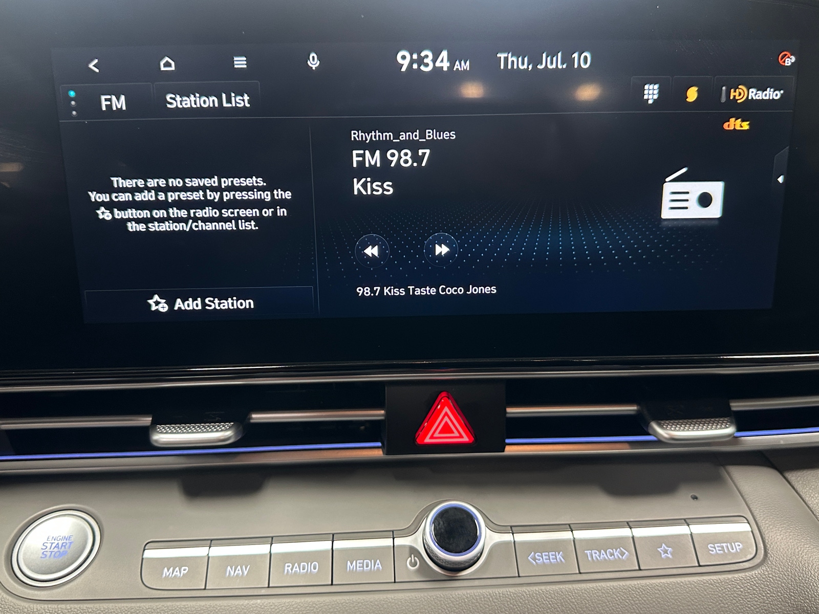 Thumbnail: 2024 Hyundai Elantra - 4
