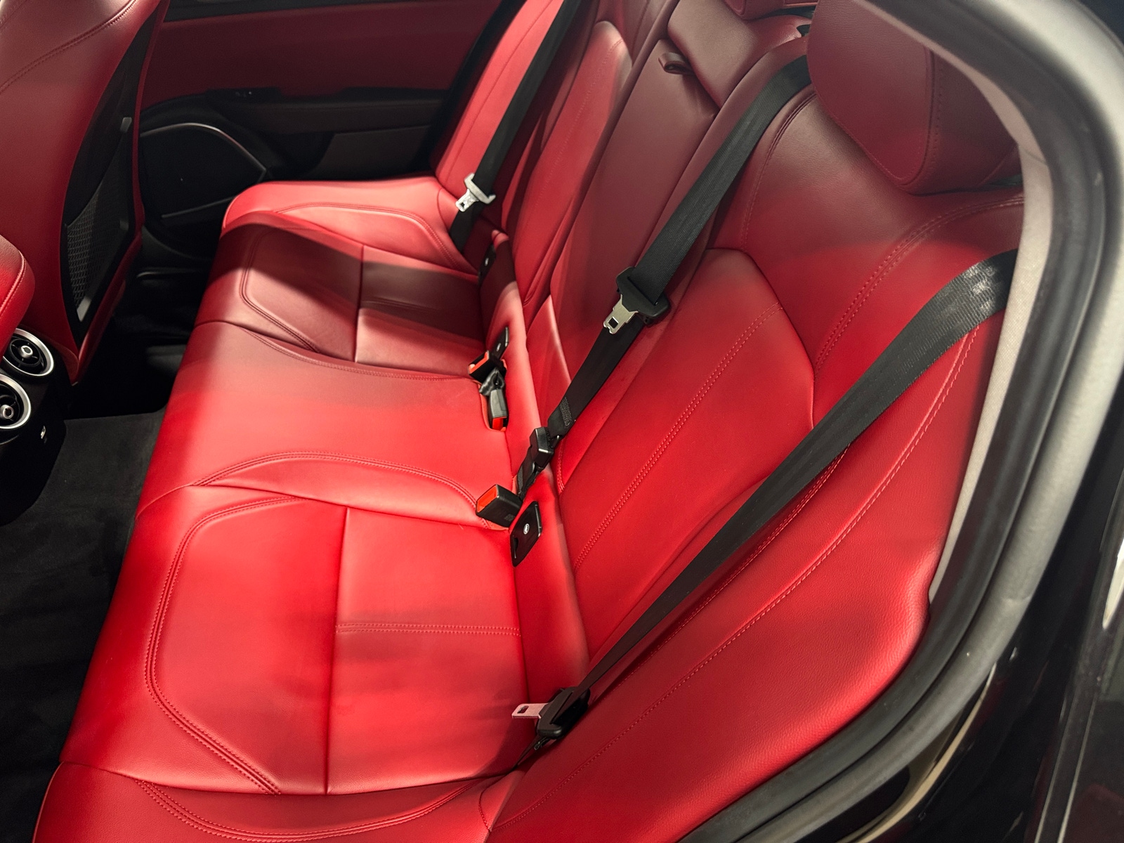 Thumbnail: 2020 Alfa Romeo Giulia - 5