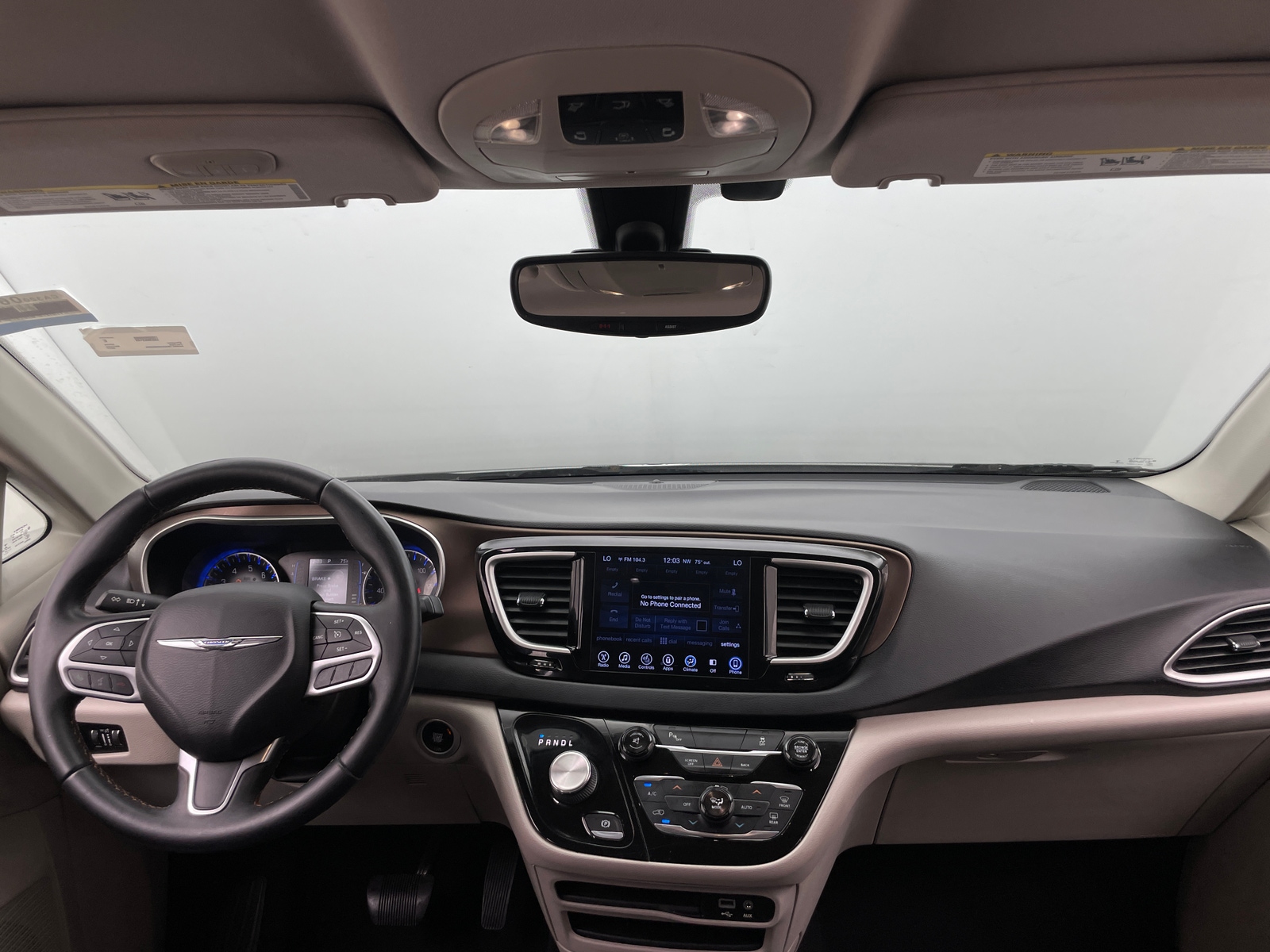 Thumbnail: 2017 Chrysler Pacifica - 2