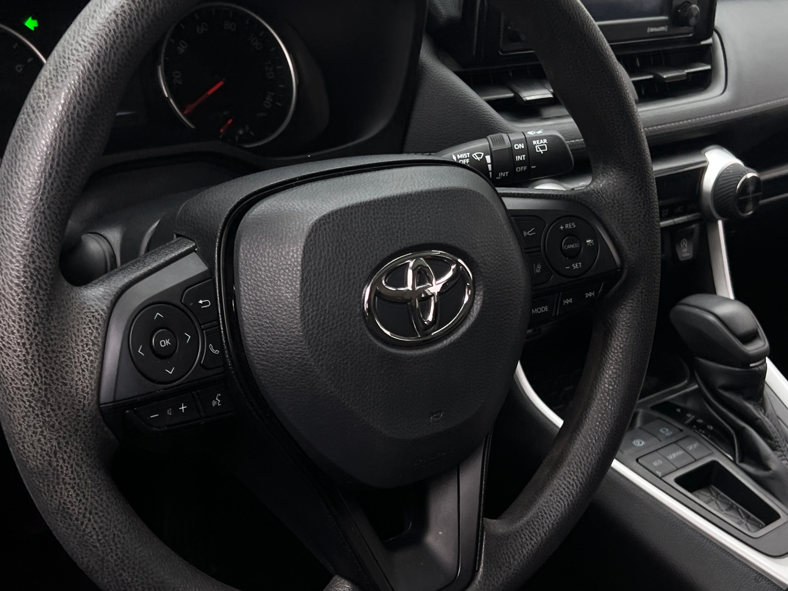 Thumbnail: 2022 Toyota RAV4 - 5