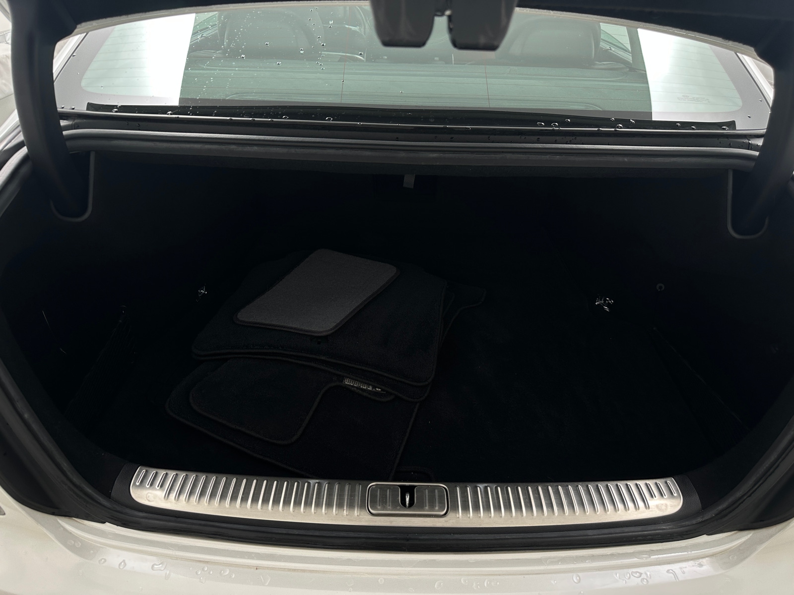 Thumbnail: 2019 Kia K900 - 6