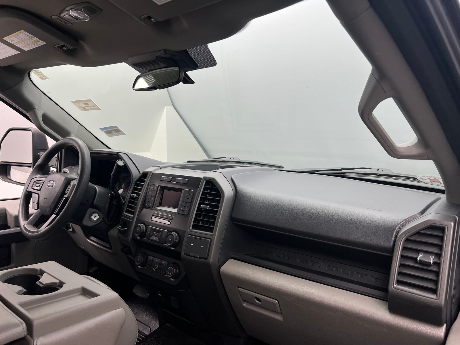Thumbnail: 2022 Ford Econoline - 3