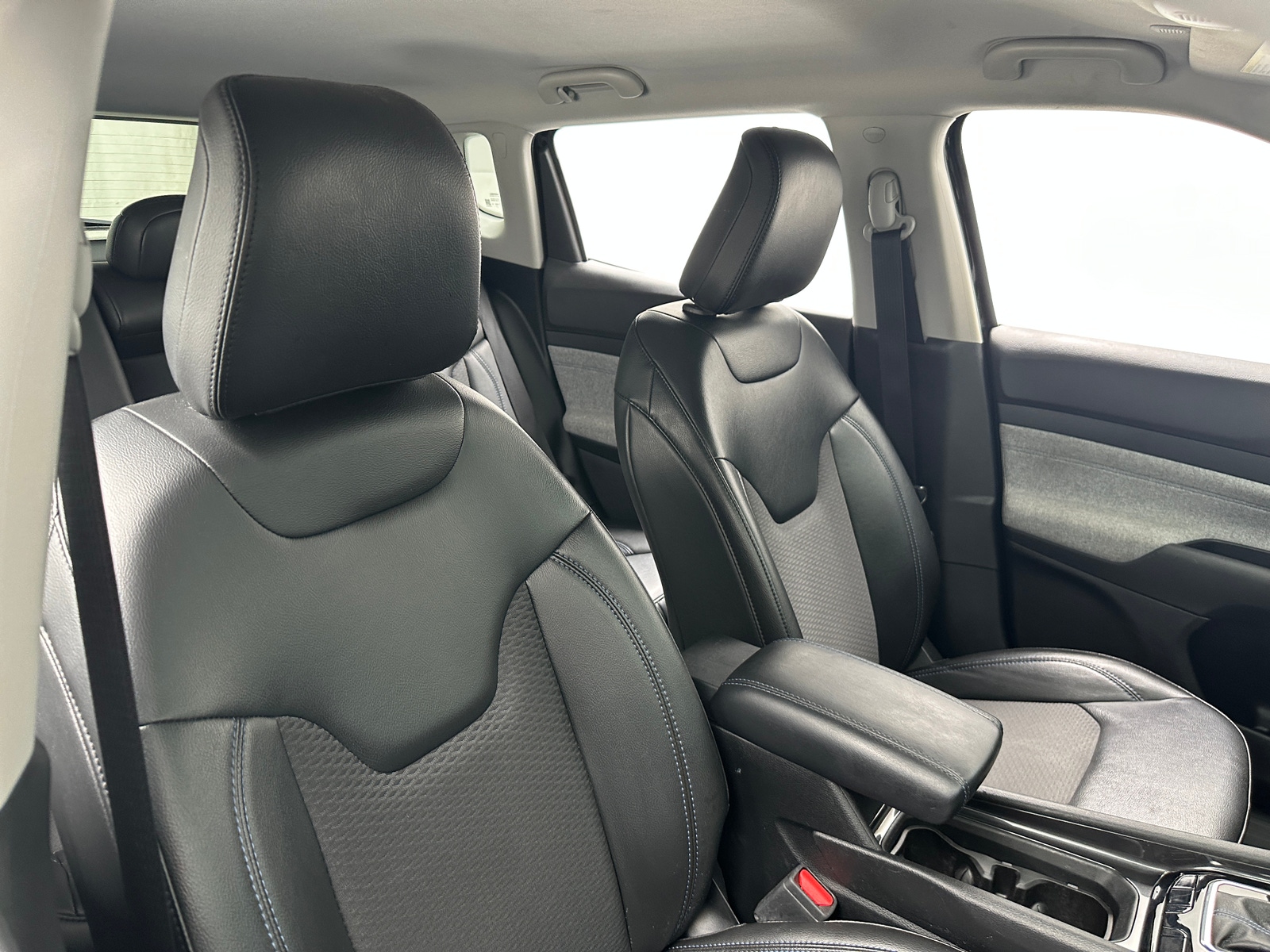 Thumbnail: 2022 Jeep Compass - 2
