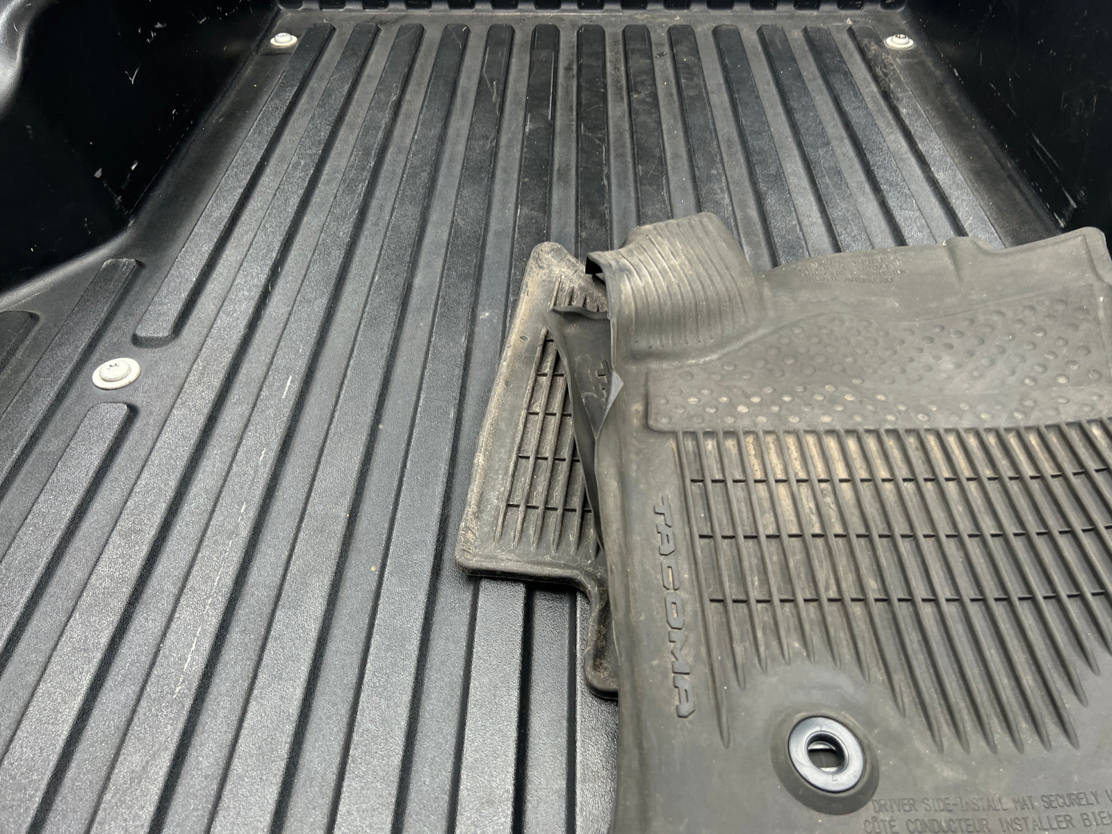 Thumbnail: 2021 Toyota Tacoma - 7