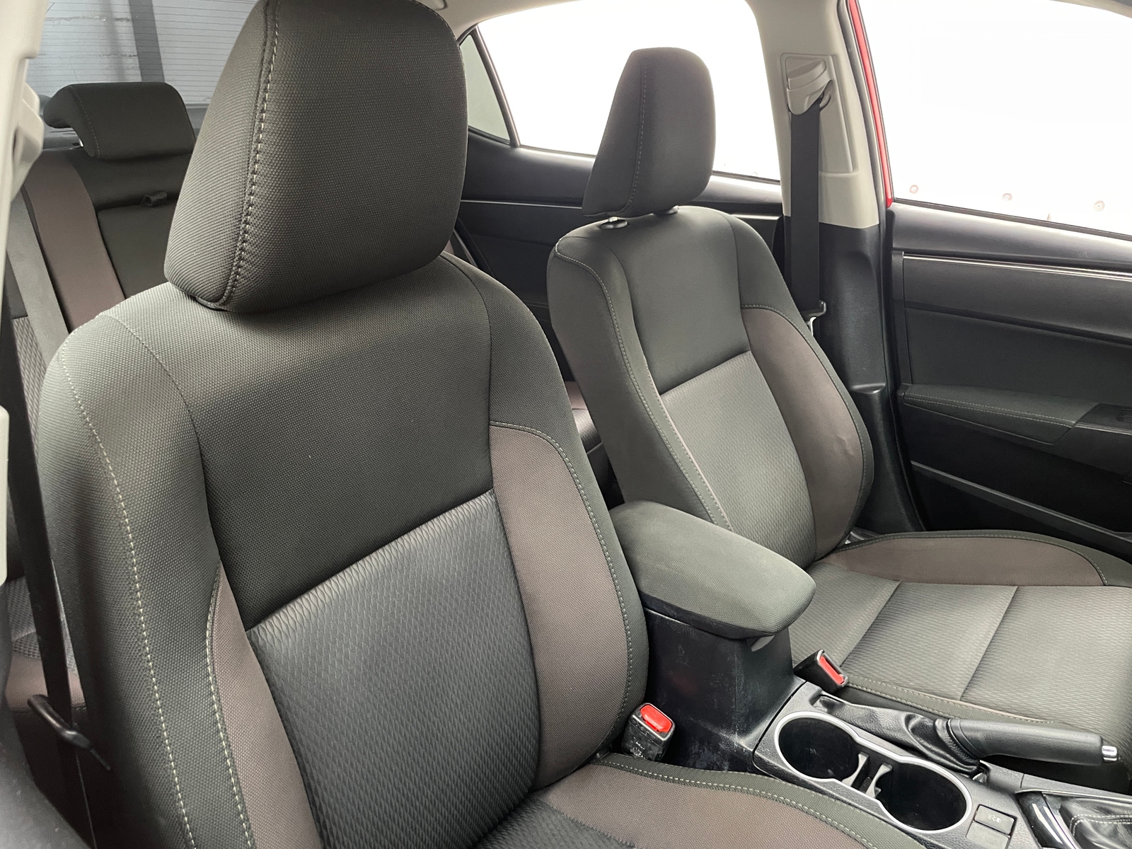 Thumbnail: 2019 Toyota Corolla - 2
