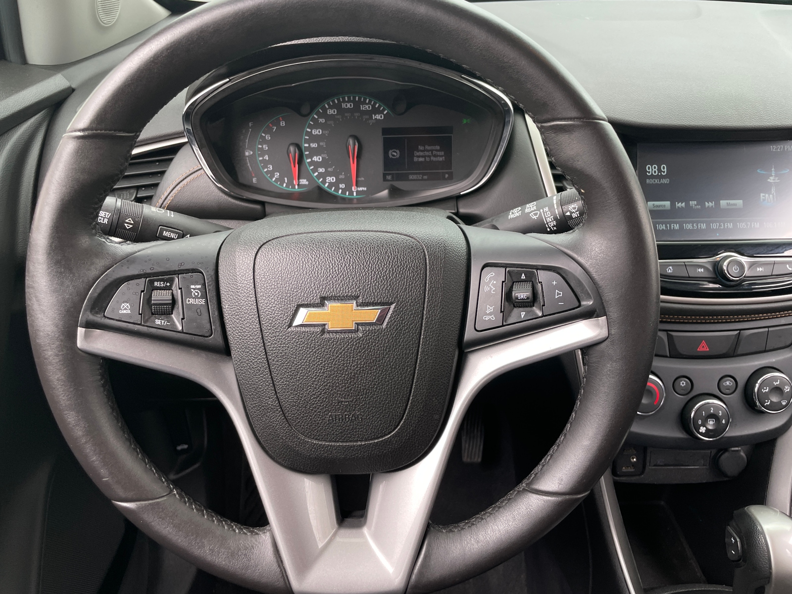 Thumbnail: 2017 Chevrolet Trax - 5