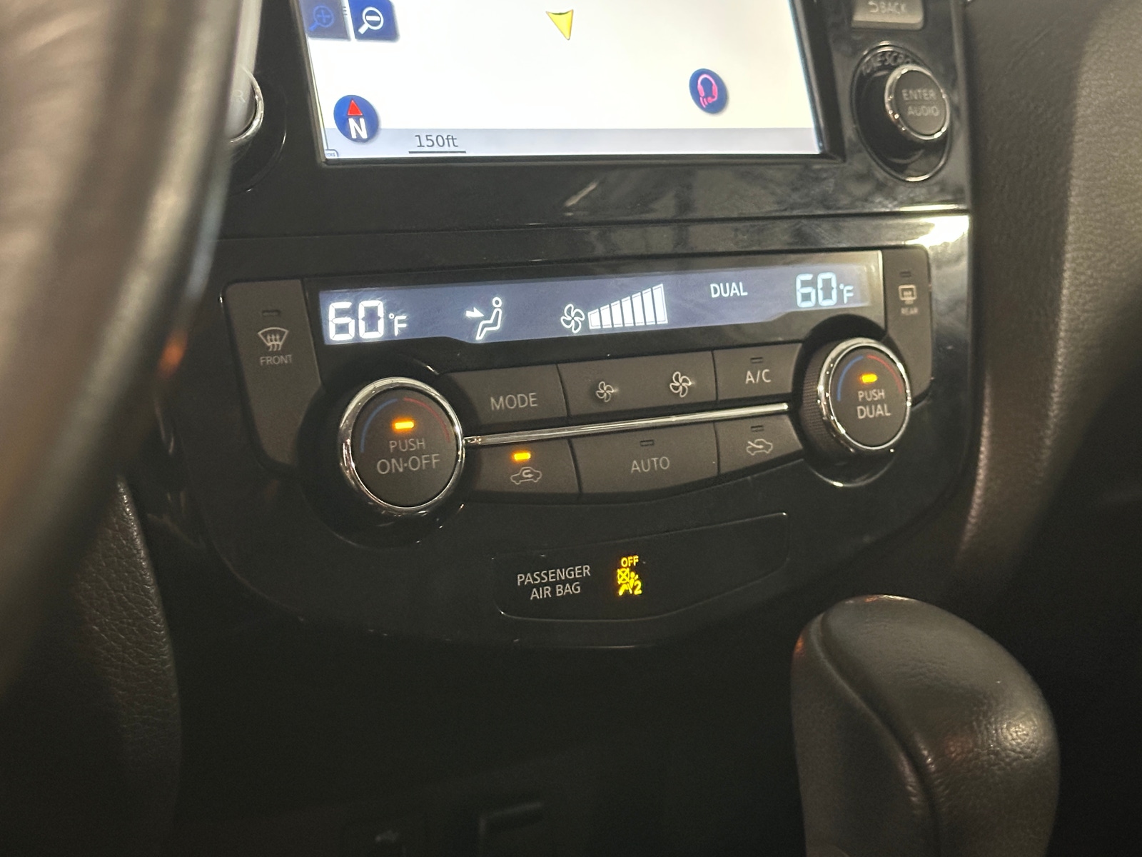 Thumbnail: 2016 Nissan Rogue - 3