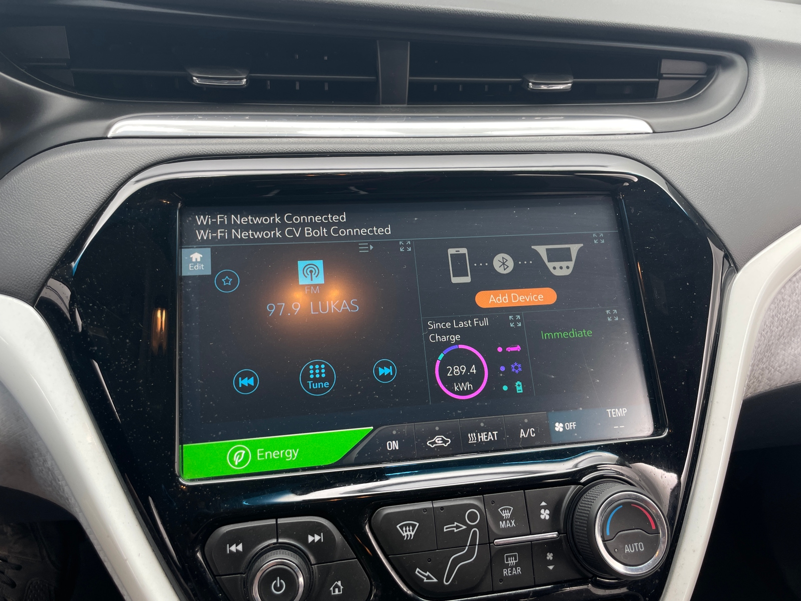 Thumbnail: 2020 Chevrolet Bolt EV - 4