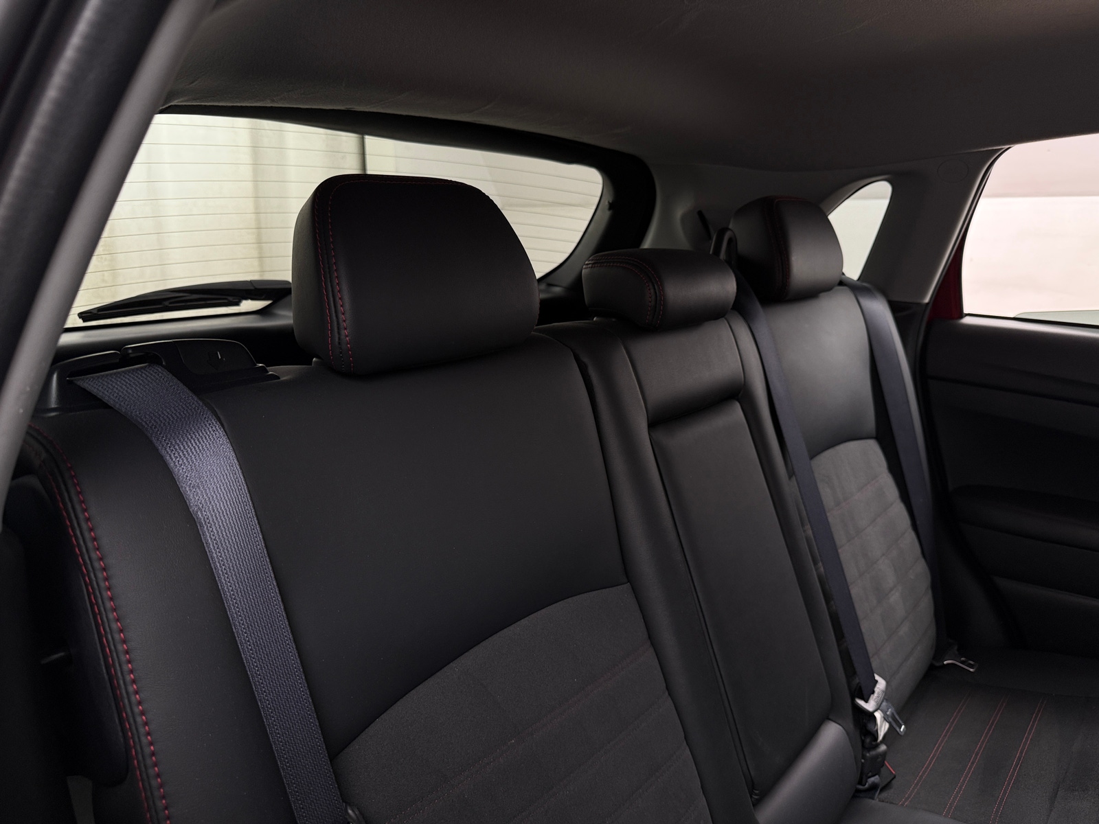 Thumbnail: 2023 Mitsubishi Outlander Sport - 5