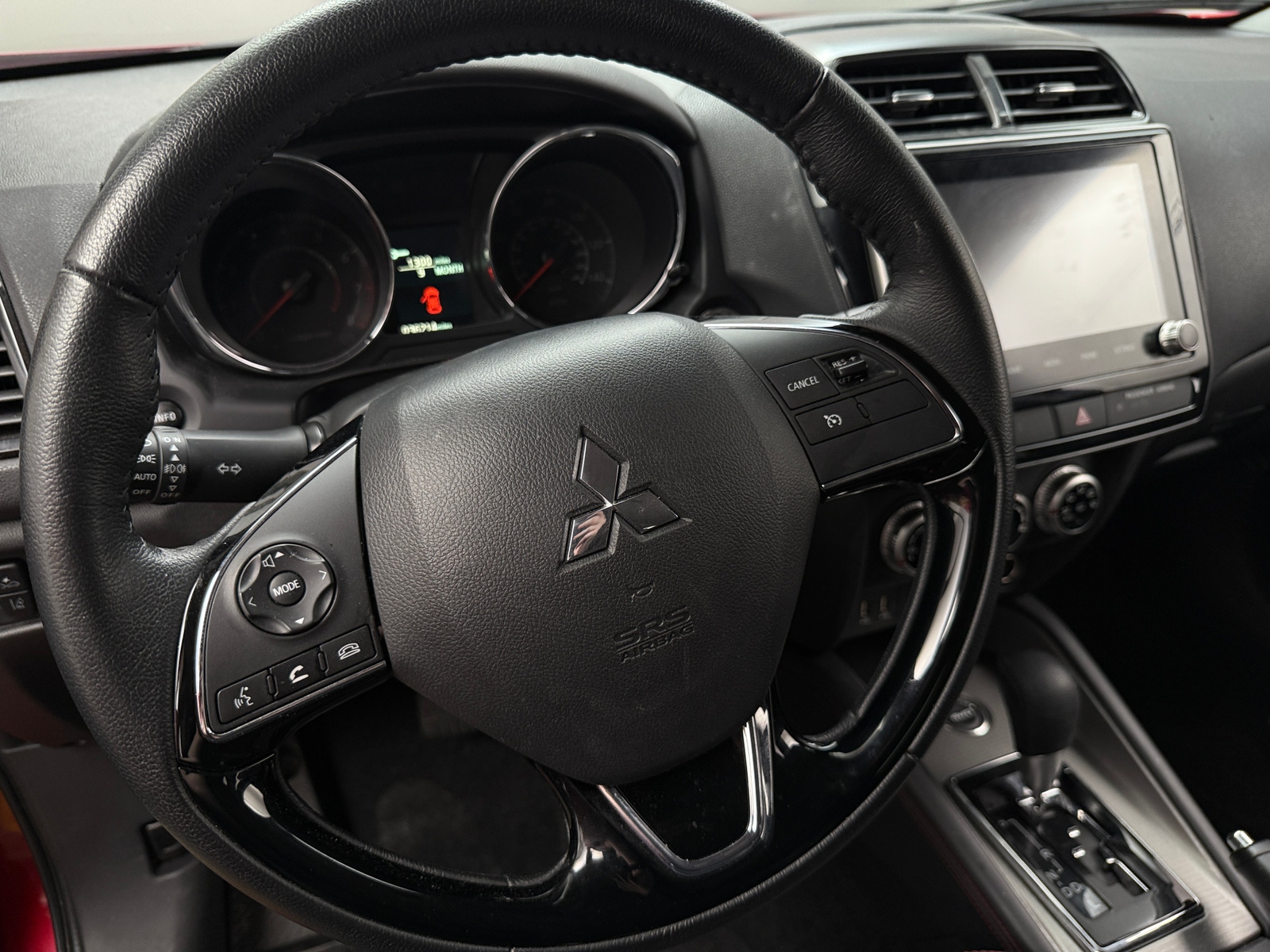 Thumbnail: 2023 Mitsubishi Outlander Sport - 4