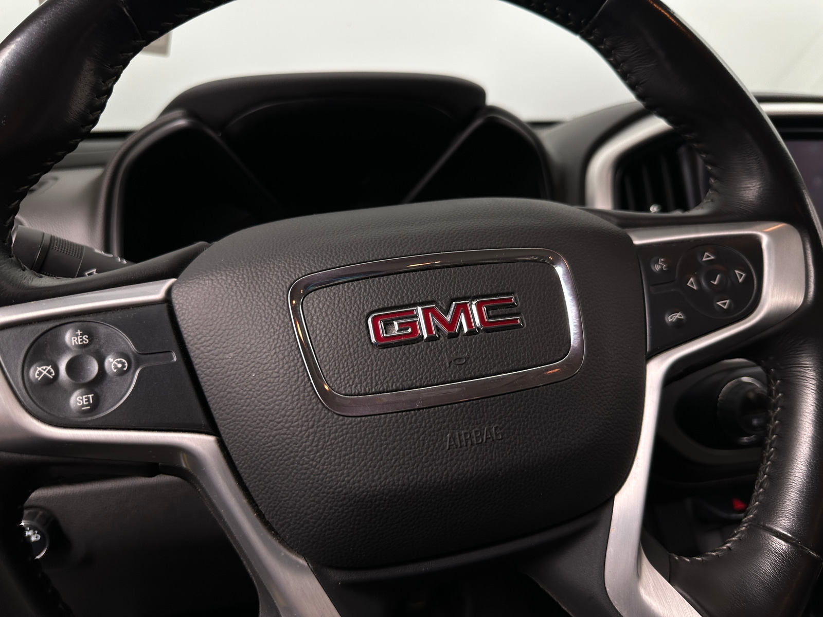Thumbnail: 2022 GMC Canyon - 5
