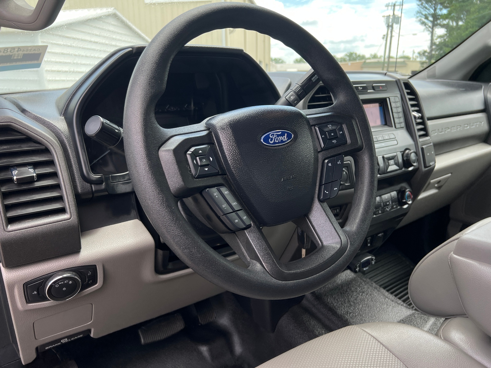 Thumbnail: 2021 Ford Econoline - 3