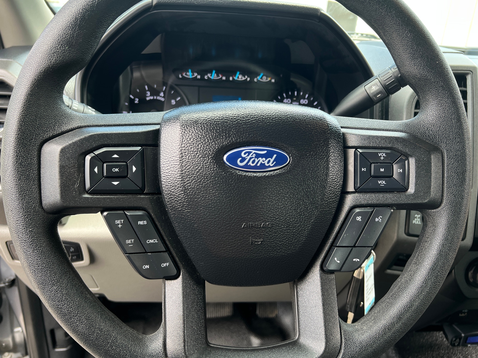 Thumbnail: 2021 Ford Econoline - 5